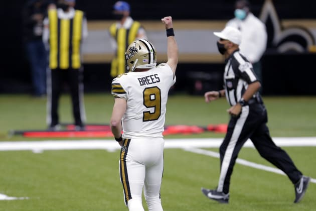 New Orleans Saints - The Saints are 3-0 in color rush uniforms