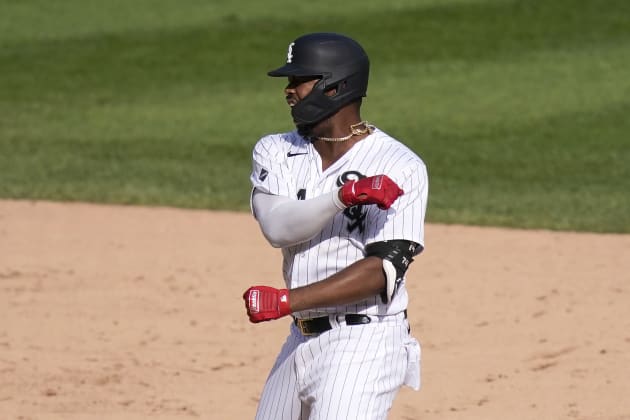 Eloy Jimenez injury: White Sox OF out 5-6 months with torn