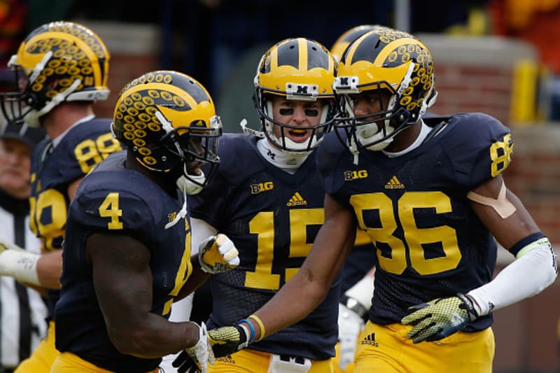 Best Facemask And Helmet Designs In College Football Bleacher Report Latest News Videos And Highlights