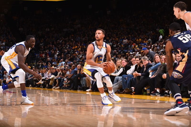 Stephen Curry Serves Up NBA-Record 13 