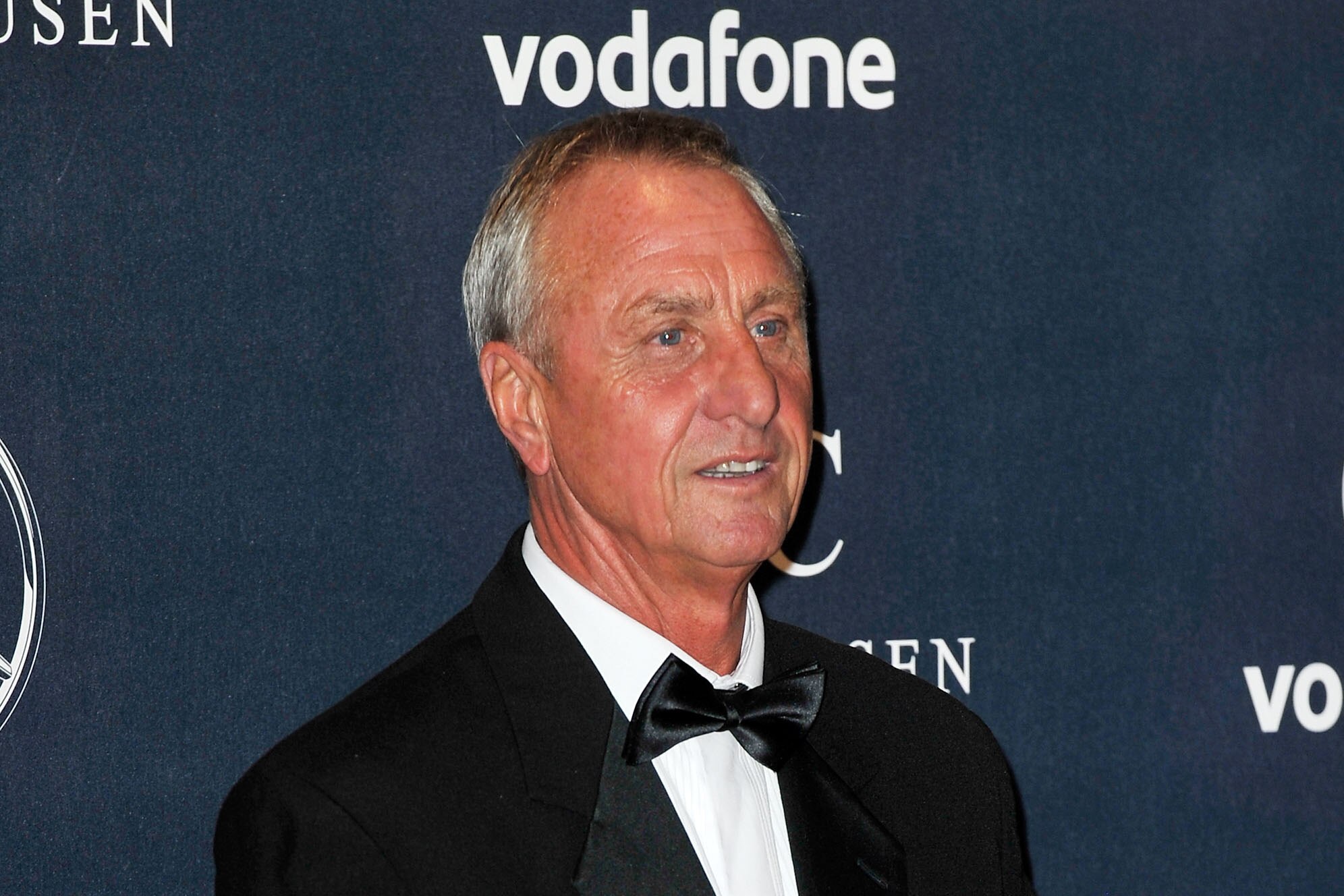 Fc Barcelona Johan Cruyff Confident Pep Guardiola Will Remain As Coach Bleacher Report Latest News Videos And Highlights