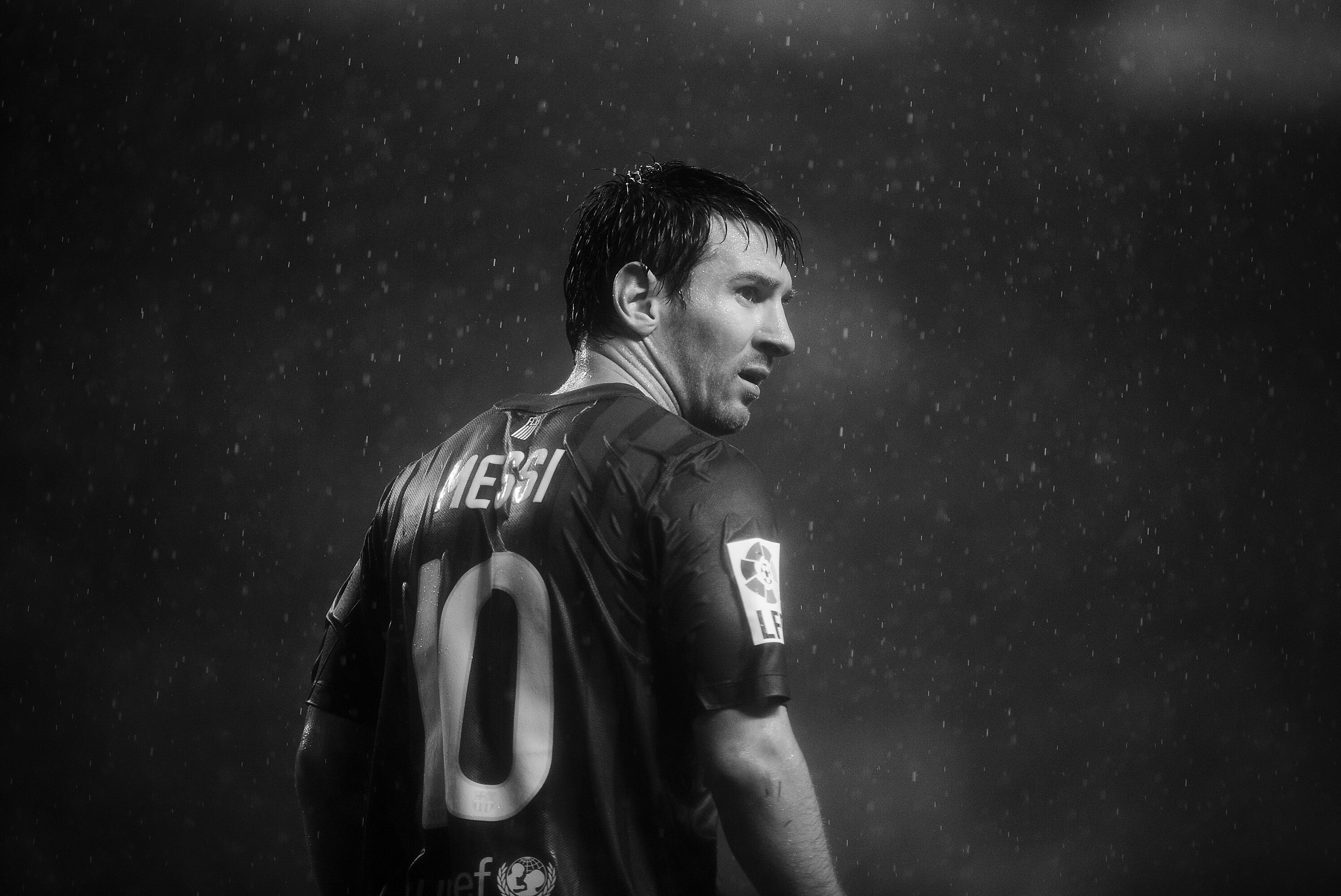 Lionel Messi Is Not The Messiah Why The Greatest Of All Time Debate Is Flawed Bleacher Report Latest News Videos And Highlights