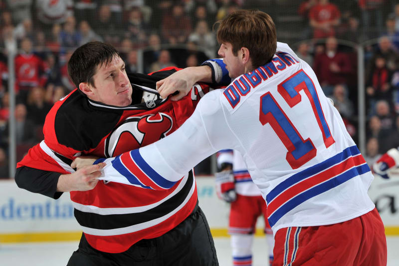 rangers devils fight