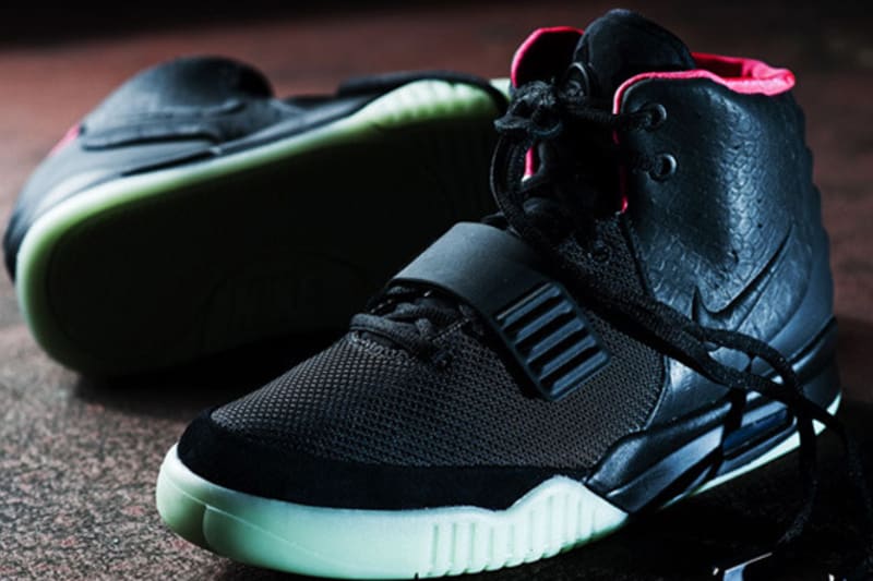 kanye west shoes air yeezy 2