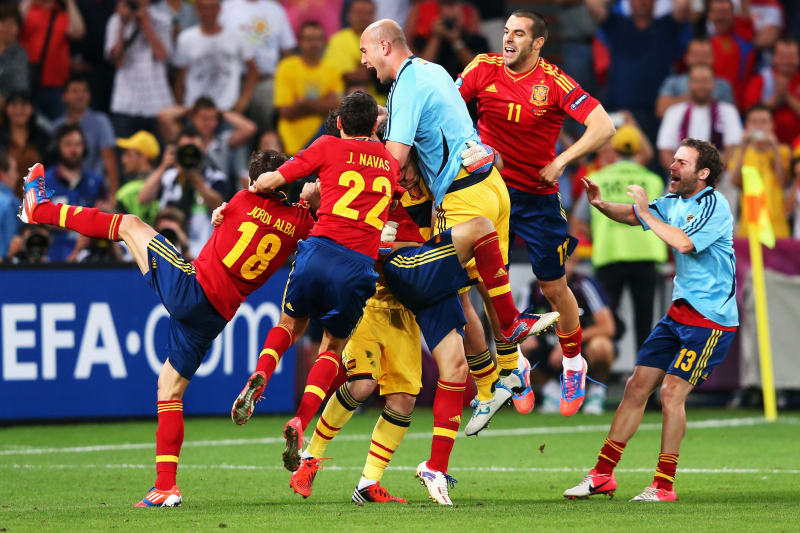 Portugal Vs Spain Fierce Defensive Battle Proves Spain Will Win Euro Final Bleacher Report Latest News Videos And Highlights