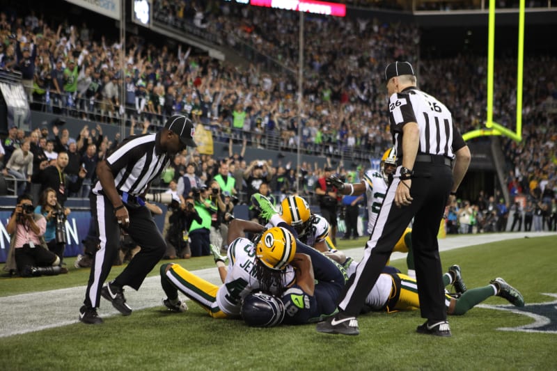 Green Bay Packers Are Sleepless In Seattle After Being Robbed By Replacement Ref Bleacher Report Latest News Videos And Highlights