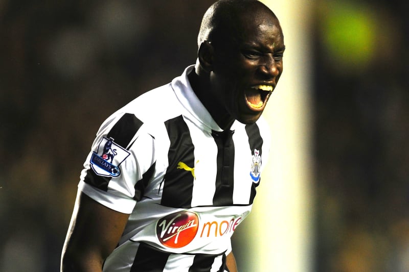 Demba Ba Completes Transfer From Newcastle United To Chelsea Bleacher Report Latest News Videos And Highlights