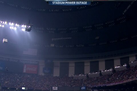 Super Bowl Power Outage Stops Ravens Vs 49ers In Third Quarter Bleacher Report Latest News Videos And Highlights