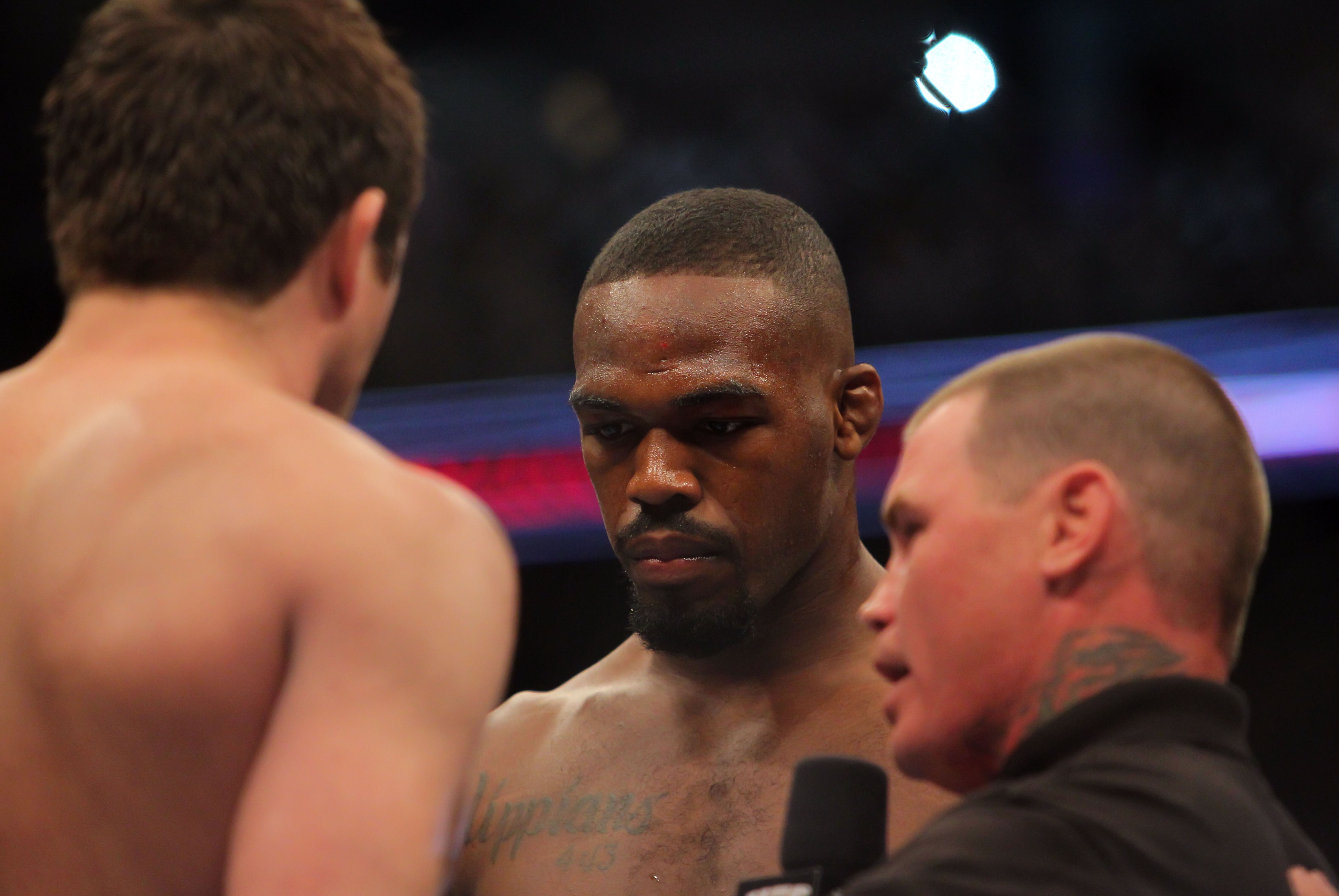 Ufc 159 Twitter Reacts To Jon Jones Vs Chael Sonnen Bleacher Report Latest News Videos And Highlights