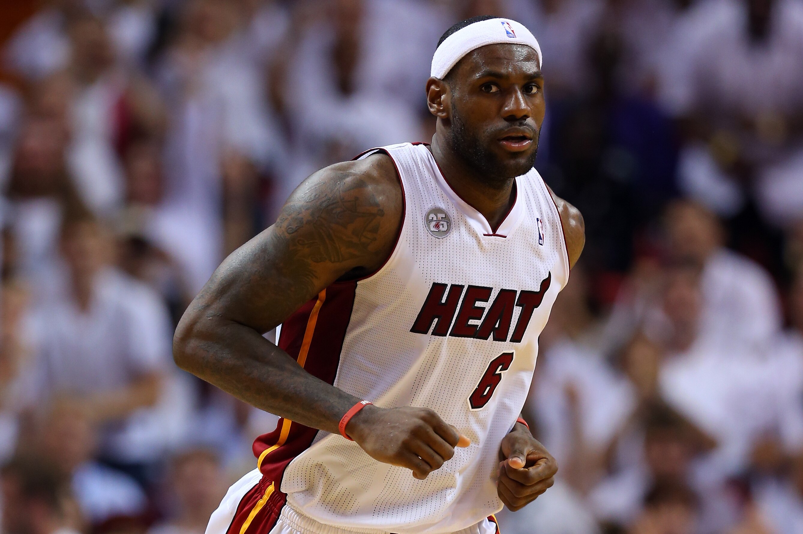 what team is lebron on now