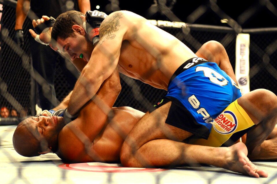 Chris Weidman Vs Anderson Silva How Weidman Killed The King At Ufc 162 Bleacher Report Latest News Videos And Highlights