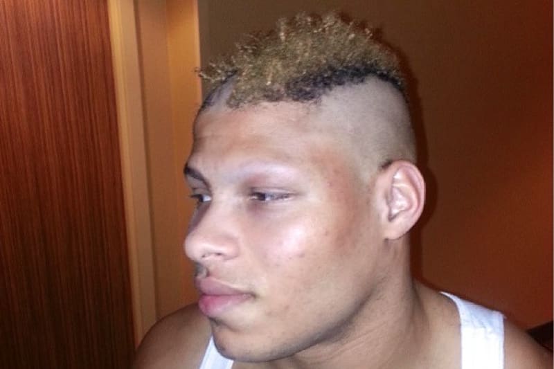 Darnell Dockett Gives Rookies Awful Haircuts Proves He S The Barber From Hell Bleacher Report Latest News Videos And Highlights