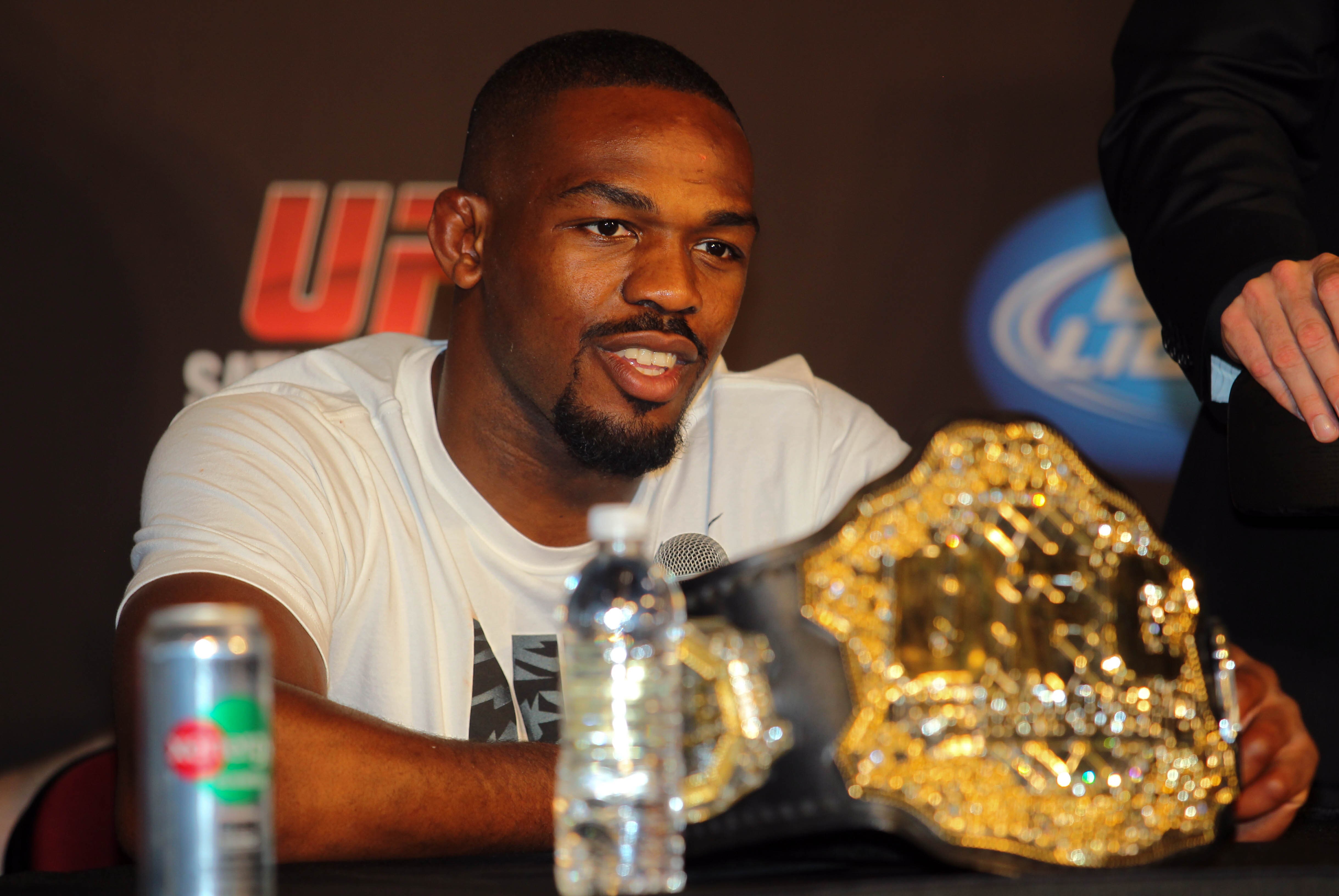 Jones Vs Gustafsson Bones Will Overwhelm The Mauler At Ufc 165 Bleacher Report Latest News Videos And Highlights