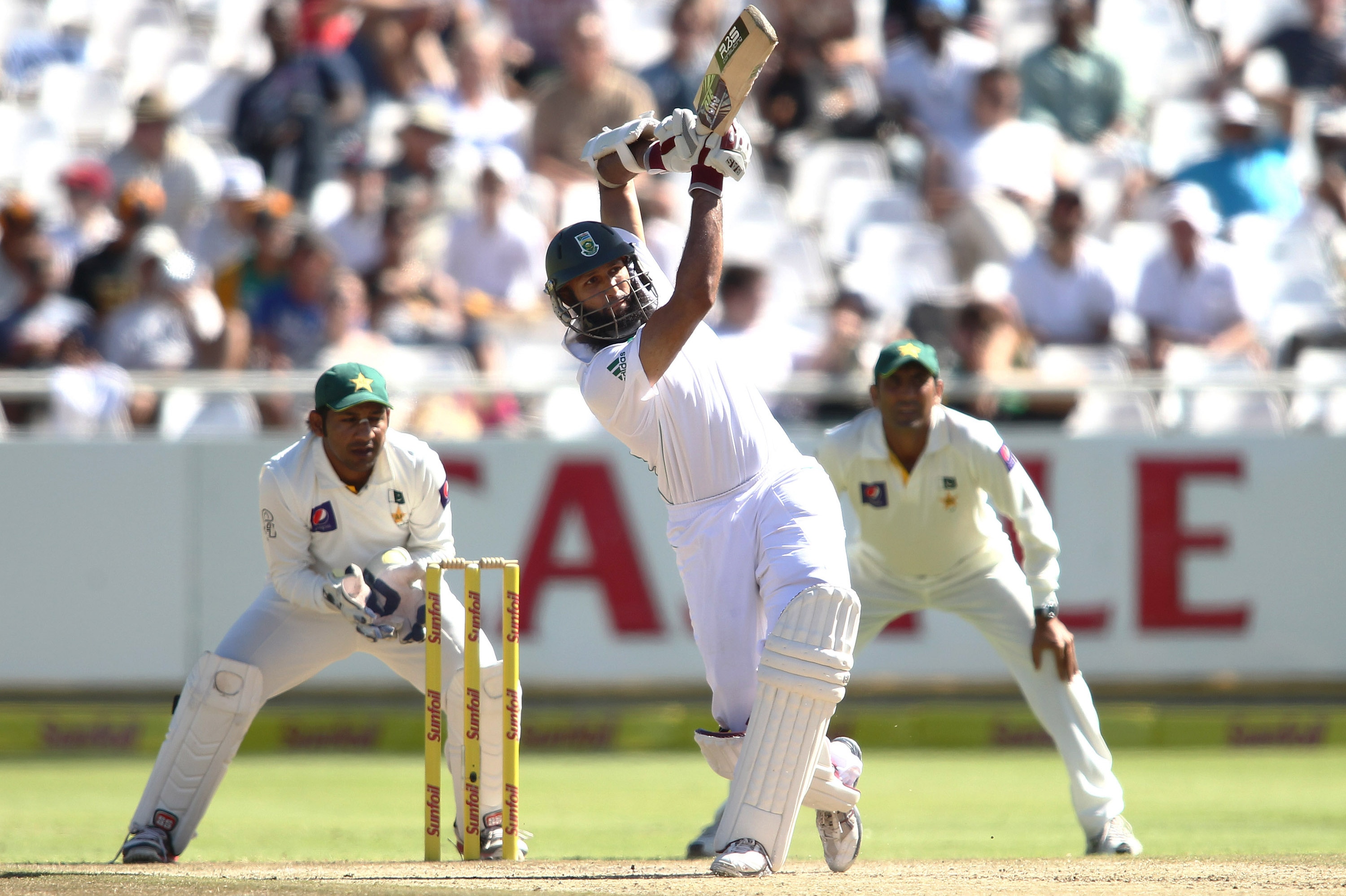 South Africa S Batting Catastrophe Against Pakistan In The First Test Bleacher Report Latest News Videos And Highlights Jacques kallis, the former south african cricket player who is considered as one of the best cricketers of all time, has entered a new phase of life on sunday. south africa s batting catastrophe