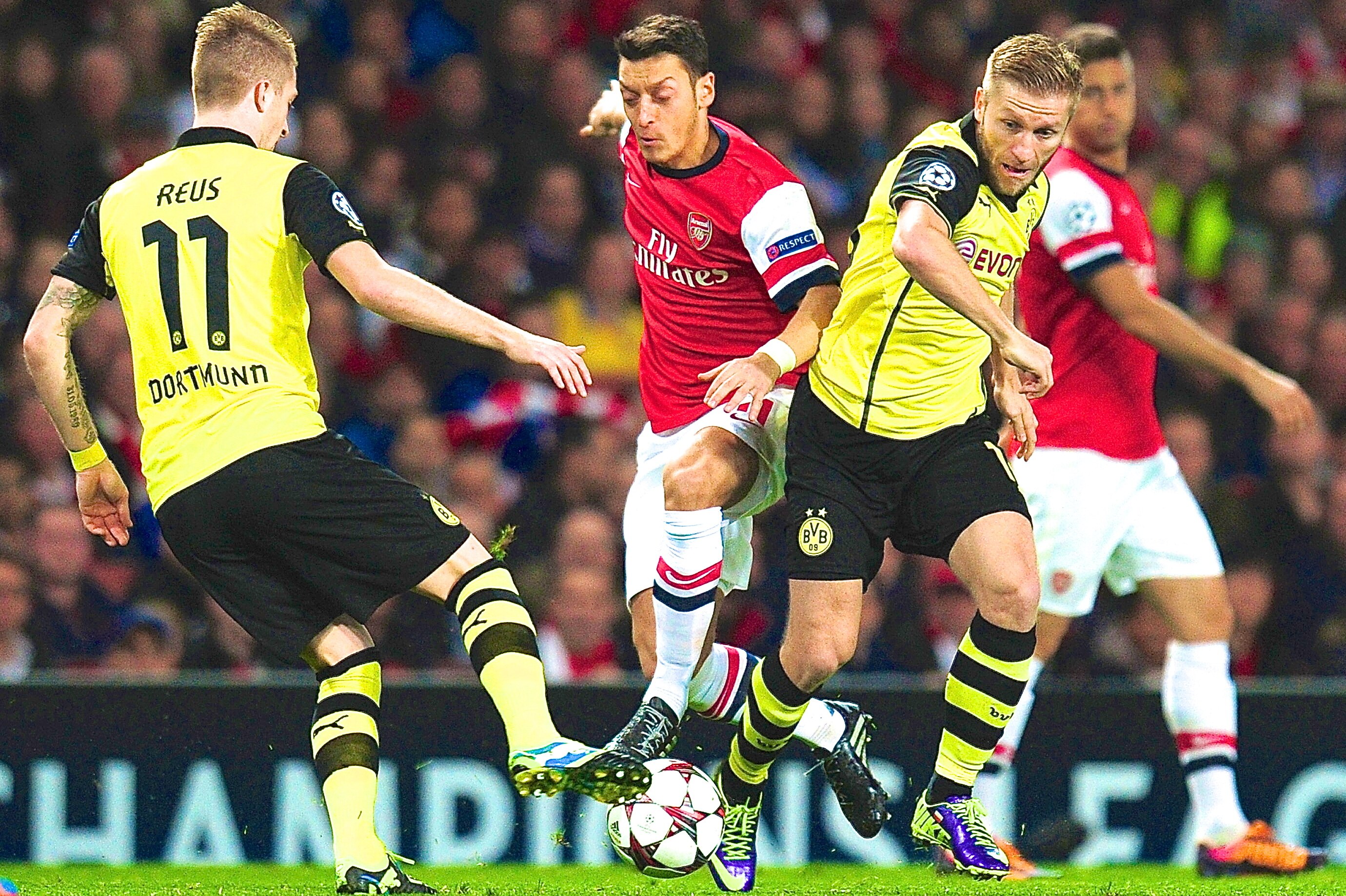 Champions League Live Scores Highlights Results Bleacher Report Latest News Videos And Highlights