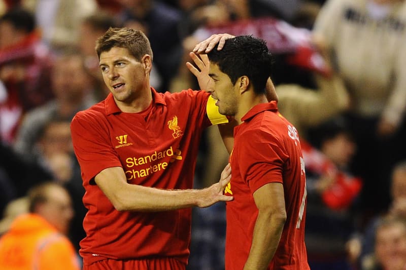 luis suarez liverpool jersey