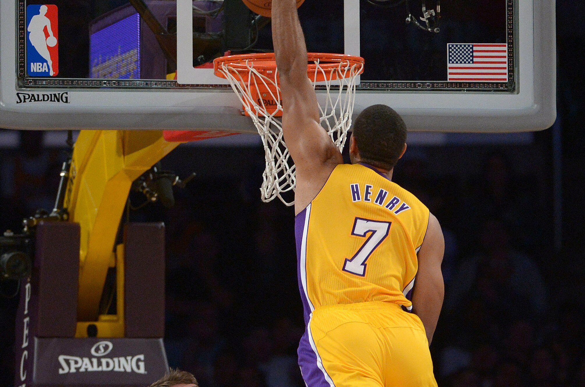 Comparing Xavier Henry S And Jj Hickson S Monster Poster Dunks Who Did It Best Bleacher Report Latest News Videos And Highlights