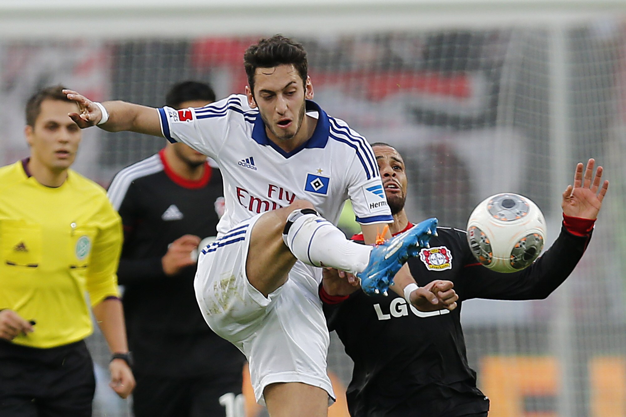 Scouting Report Is Hamburg S Hakan Calhanoglu Good Enough For Premier League Bleacher Report Latest News Videos And Highlights