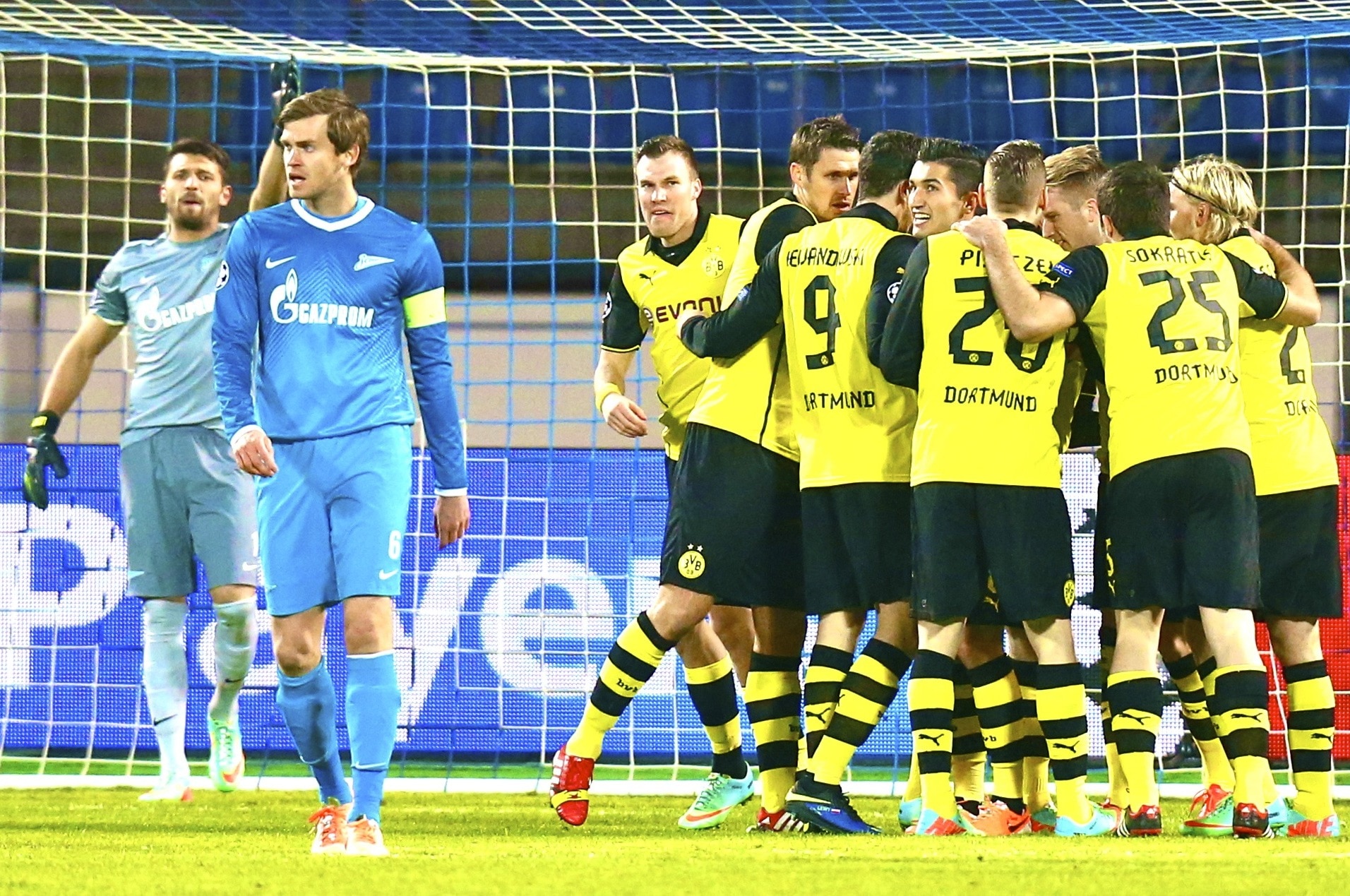 Zenit St Petersburg Vs Borussia Dortmund Champions League Live Score Report Bleacher Report Latest News Videos And Highlights