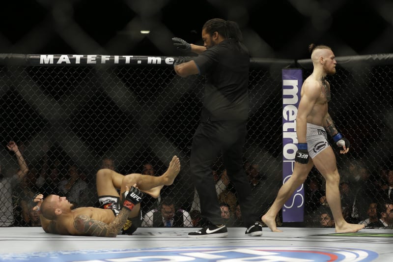 Dustin Poirier vs. Conor McGregor (UFC 178)