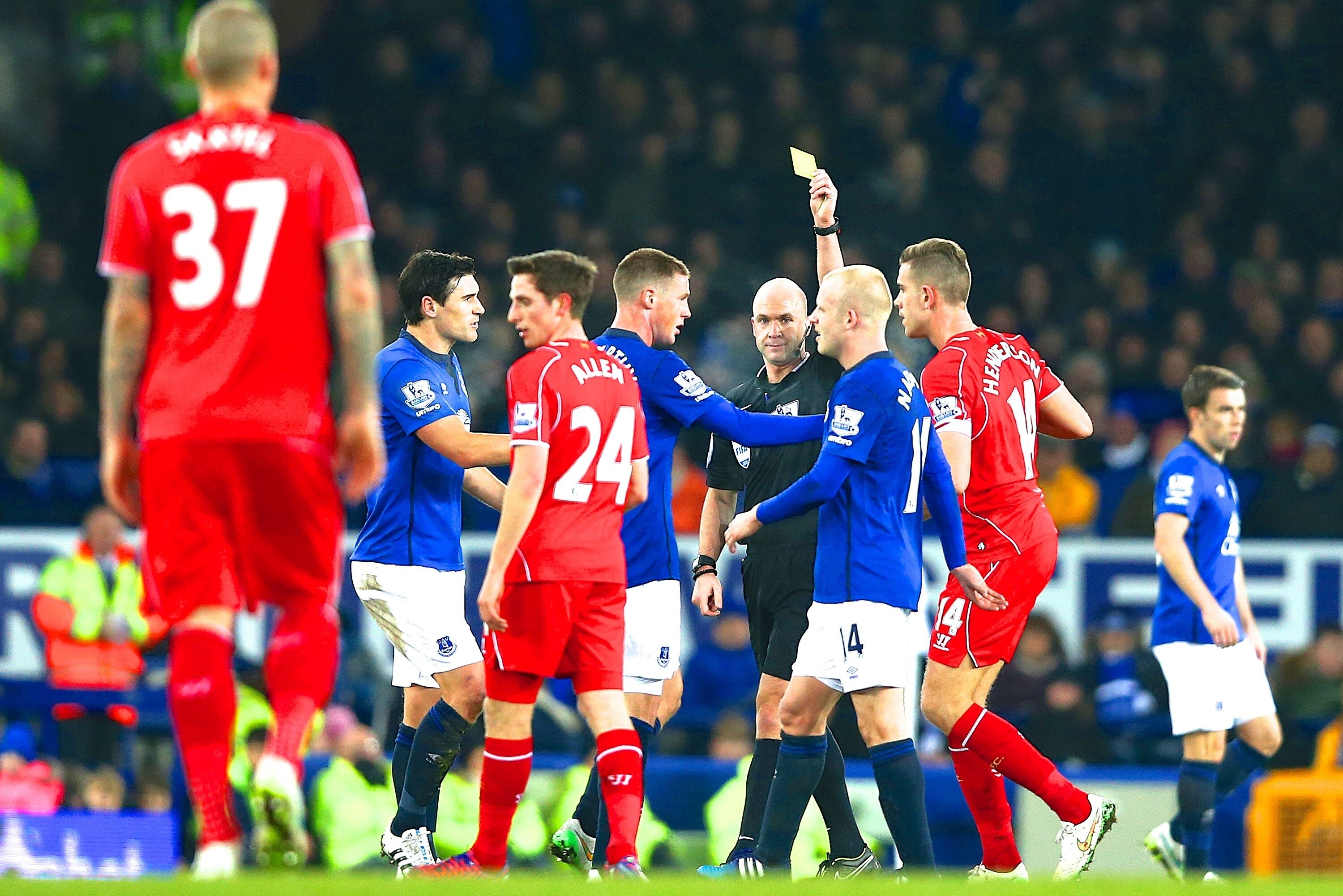 Everton Vs Liverpool Live Score Highlights From Merseyside Derby Bleacher Report Latest News Videos And Highlights