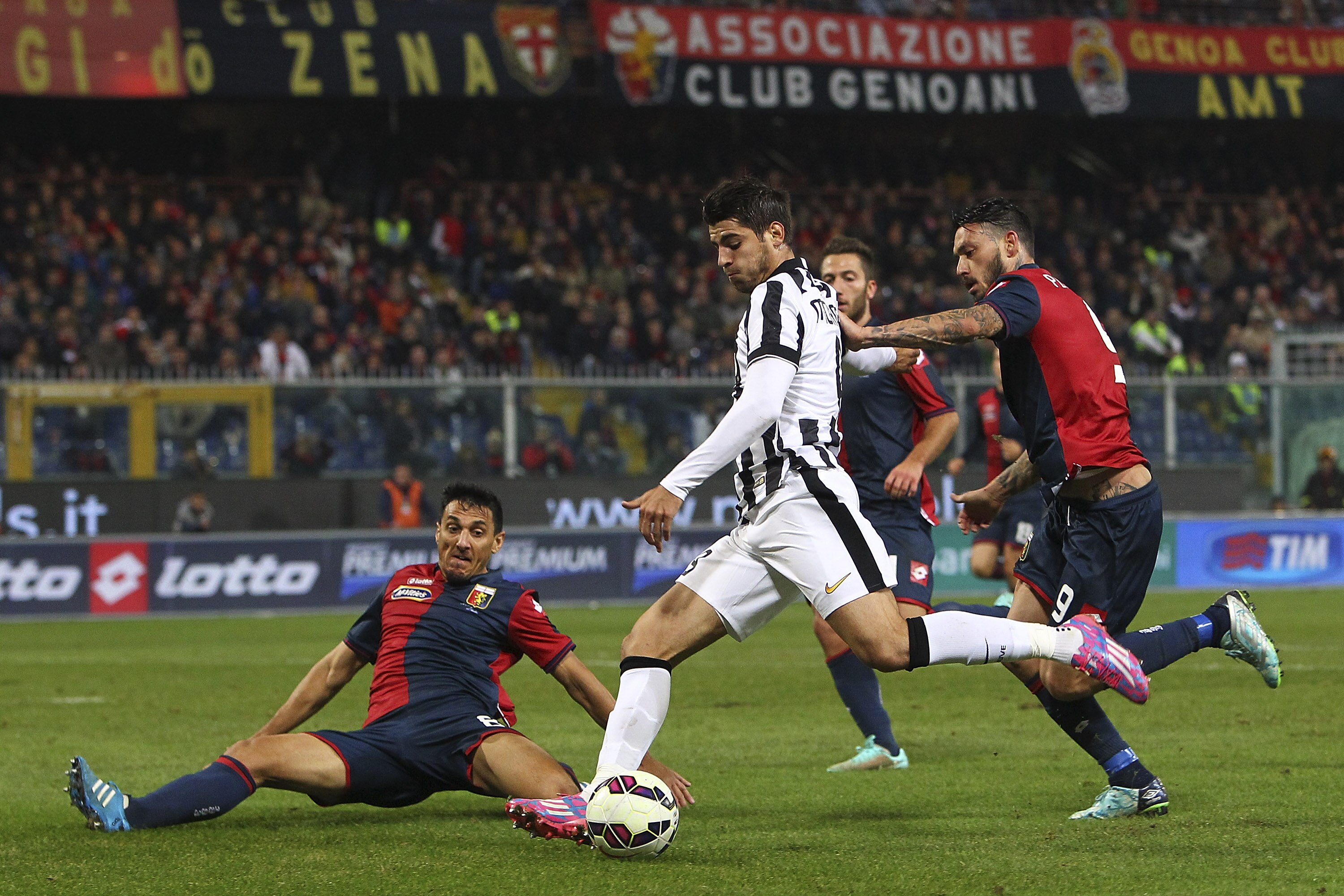 Juventus Vs Genoa Team News Predicted Lineups Live Stream And Tv Info Bleacher Report Latest News Videos And Highlights