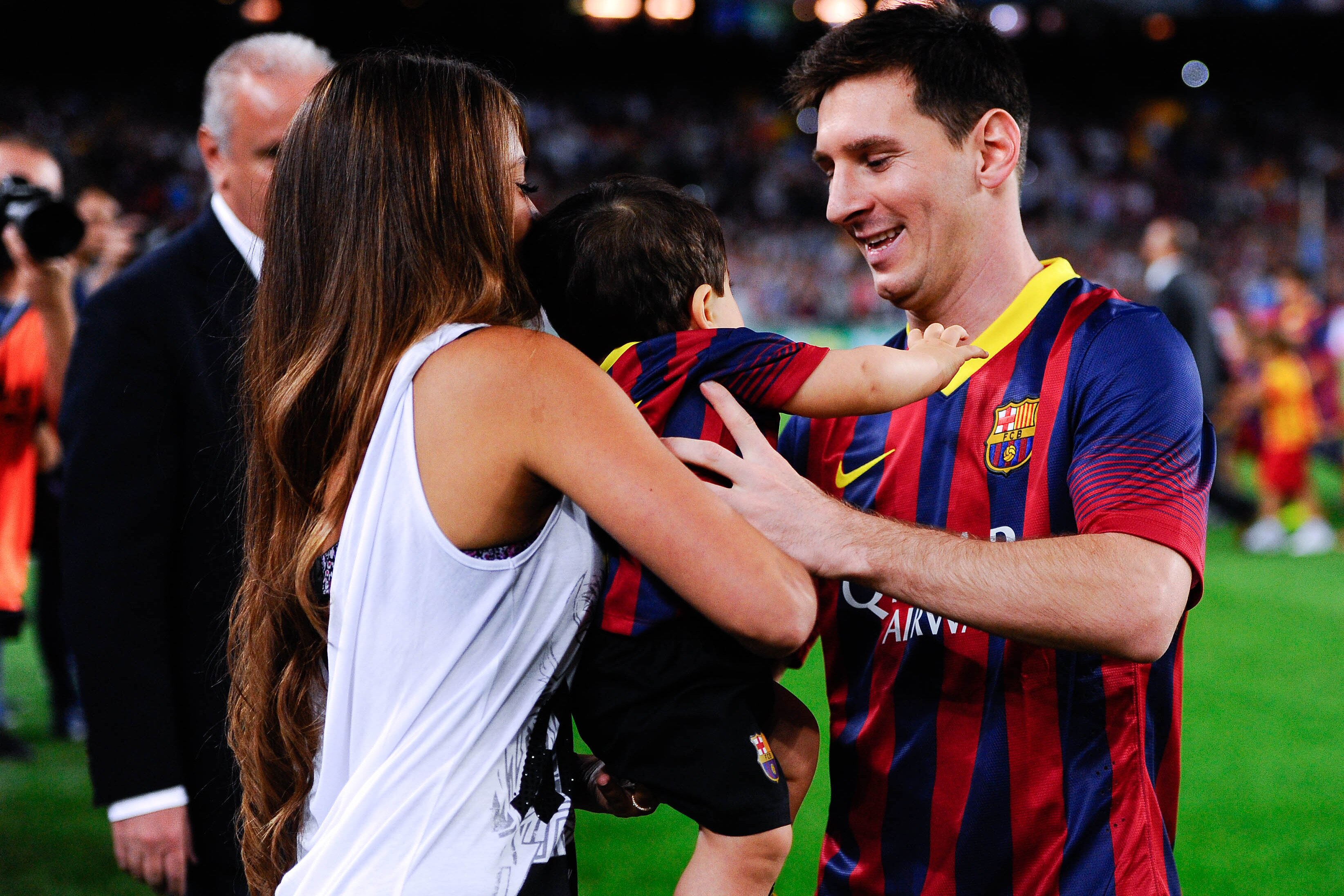 Lionel Messi And Partner Antonella Expecting 2nd Child Bleacher Report Latest News Videos And Highlights