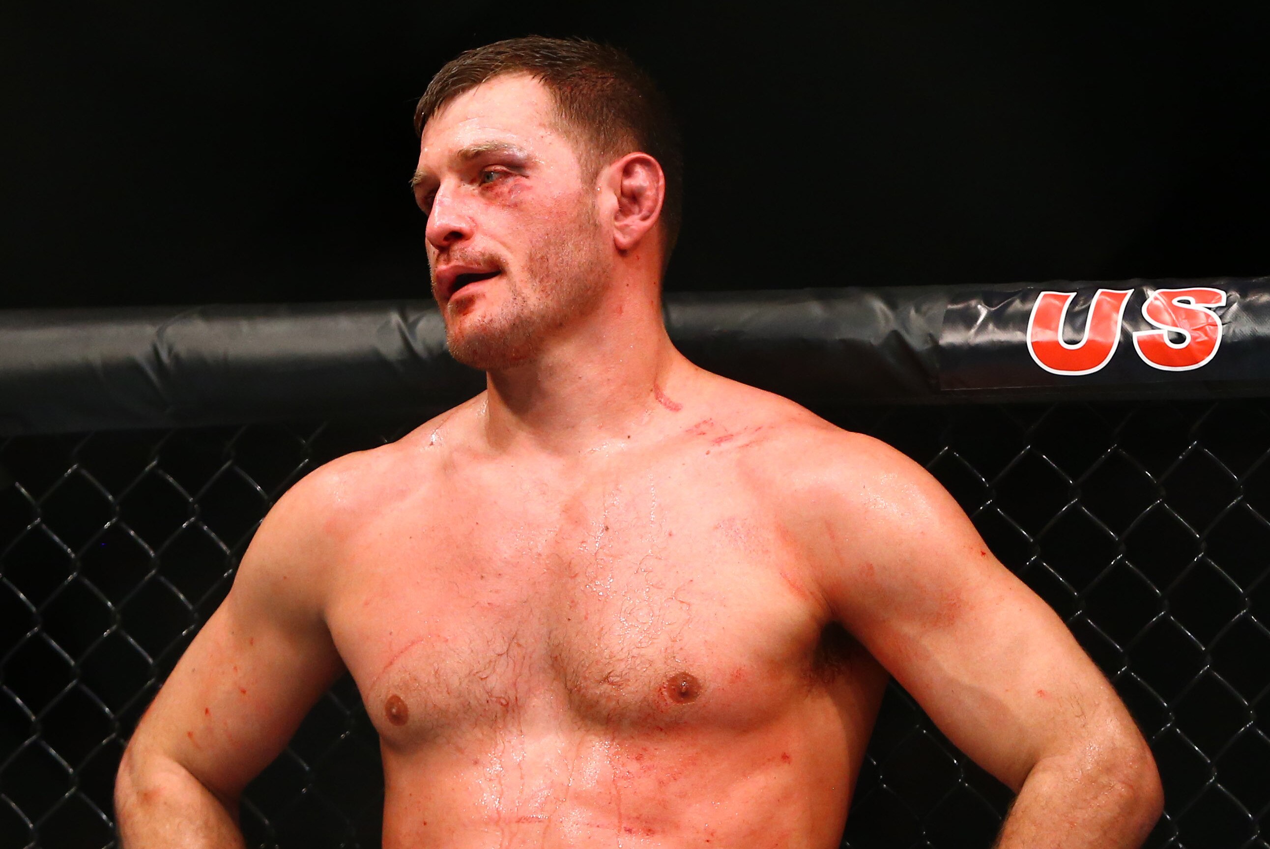 Ufc Fight Night 65 Results Winners Scorecards From Miocic Vs Hunt Fight Card Bleacher Report Latest News Videos And Highlights