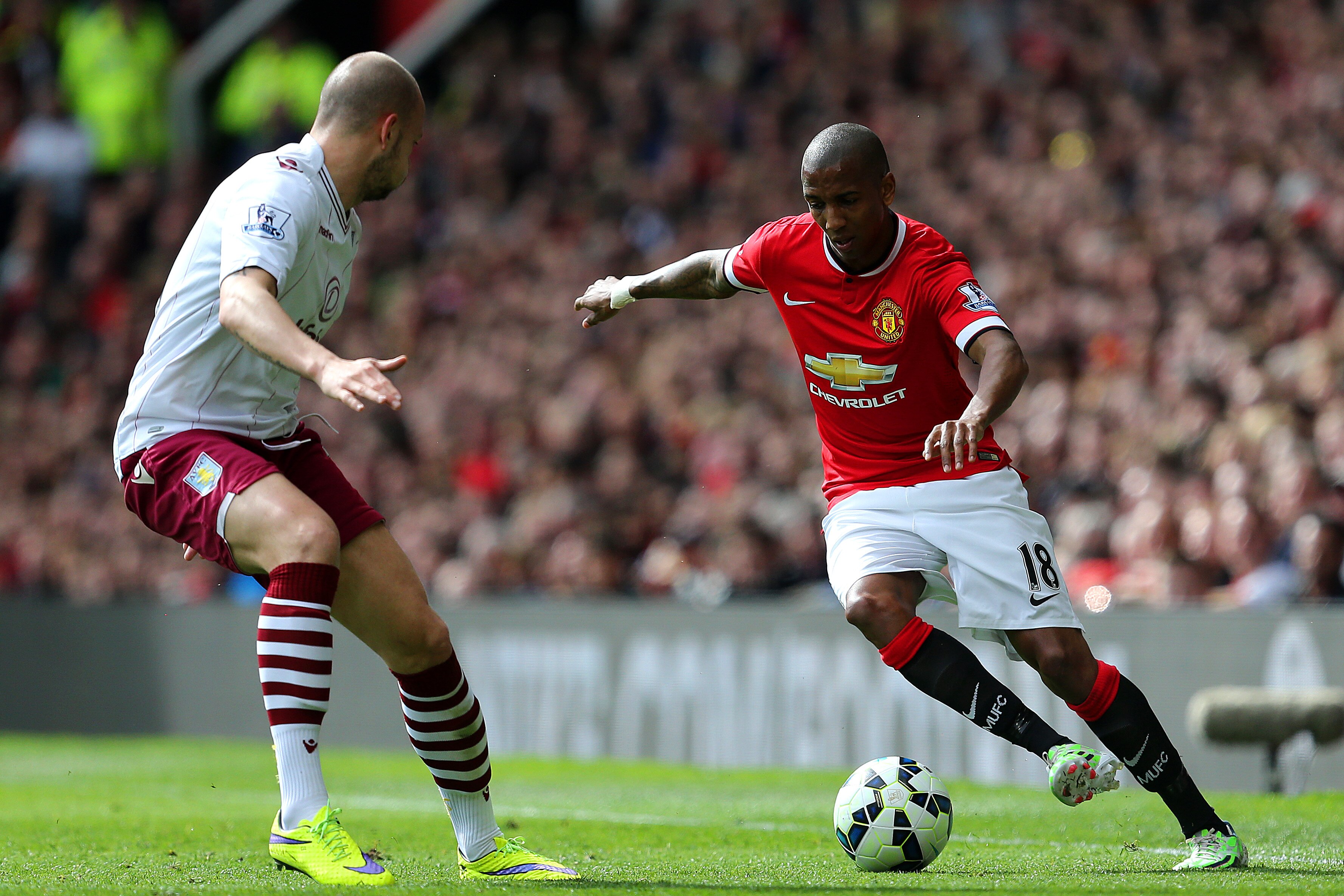 Why Ashley Young Was Most Surprising Manchester United Player In 2014 15 Season Bleacher Report Latest News Videos And Highlights