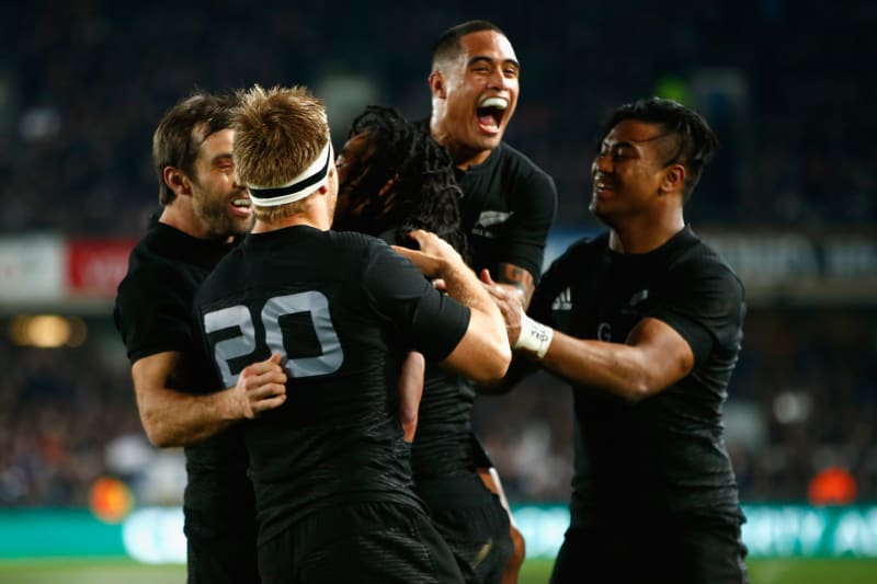 New Zealand Vs Australia Score And Report From 2015 Bledisloe Cup Clash Bleacher Report Latest News Videos And Highlights