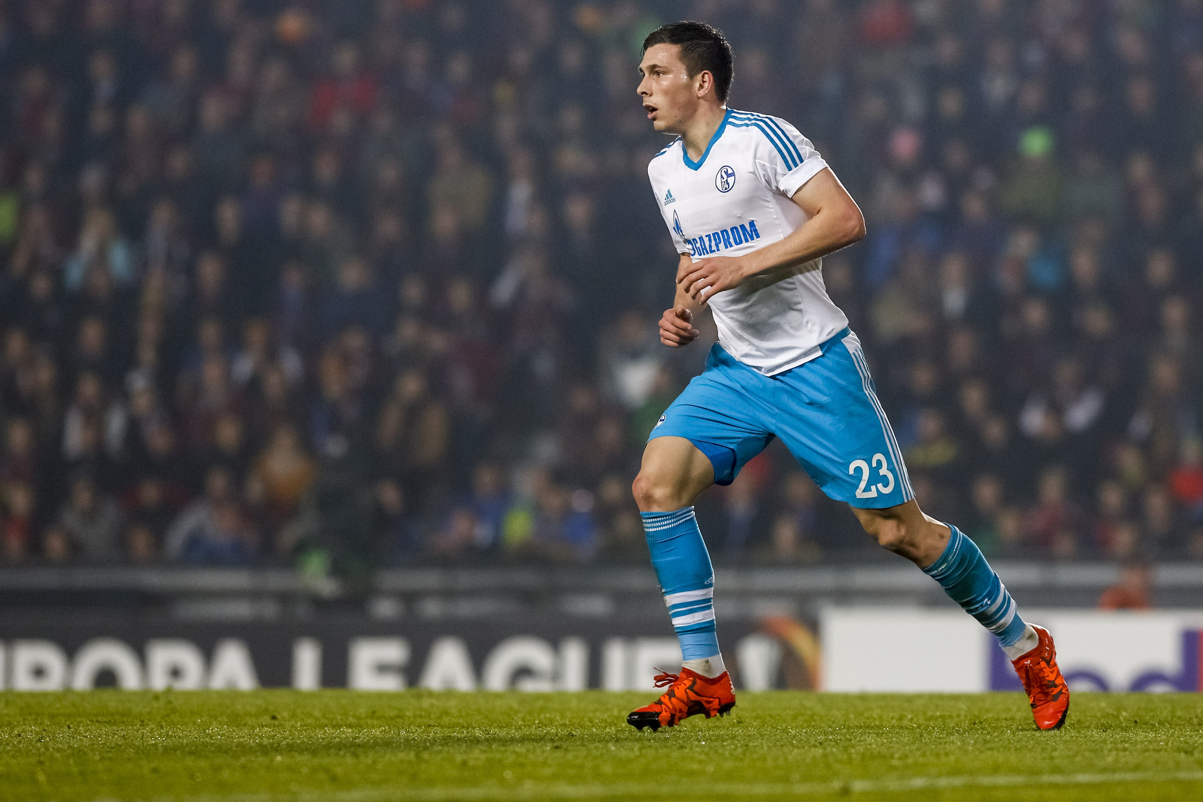 A Progress Report On Schalke S Bayern Munich Loanee Pierre Emile Hojbjerg Bleacher Report Latest News Videos And Highlights