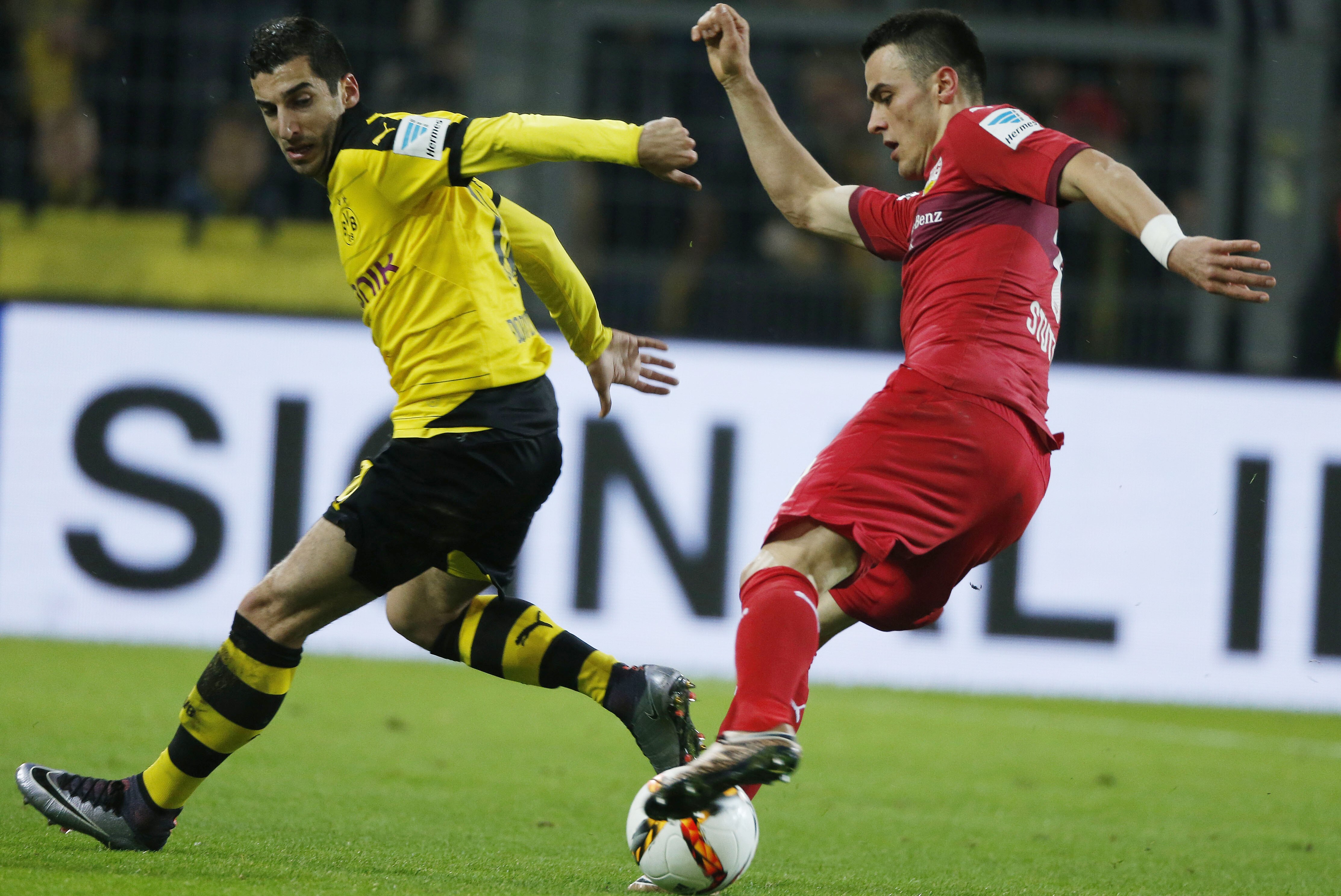Stuttgart Vs Borussia Dortmund Team News Preview Live Stream Tv Info Bleacher Report Latest News Videos And Highlights
