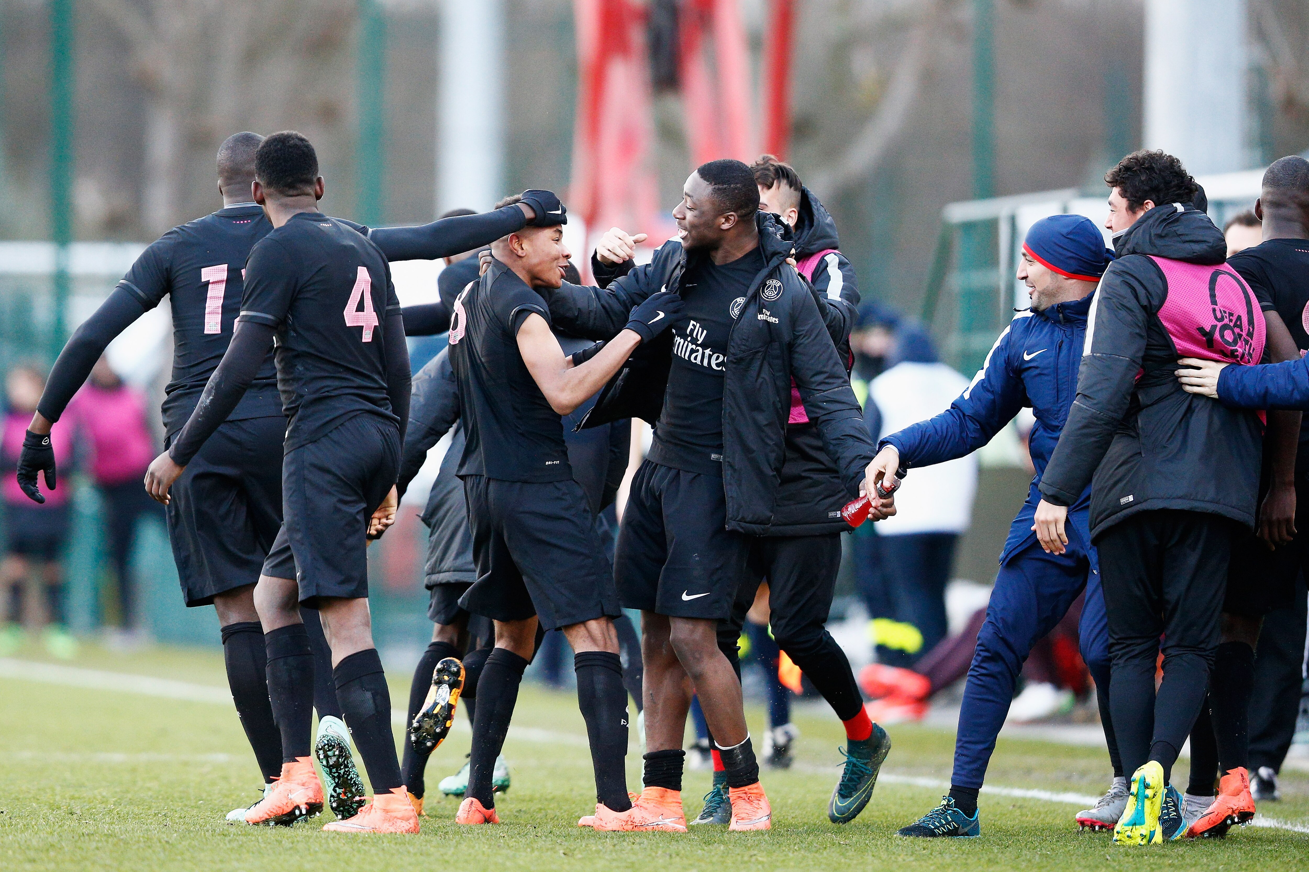 Uefa Youth League Results 2015 16 Psg Vs Roma Quarter Final Score Recap Bleacher Report Latest News Videos And Highlights