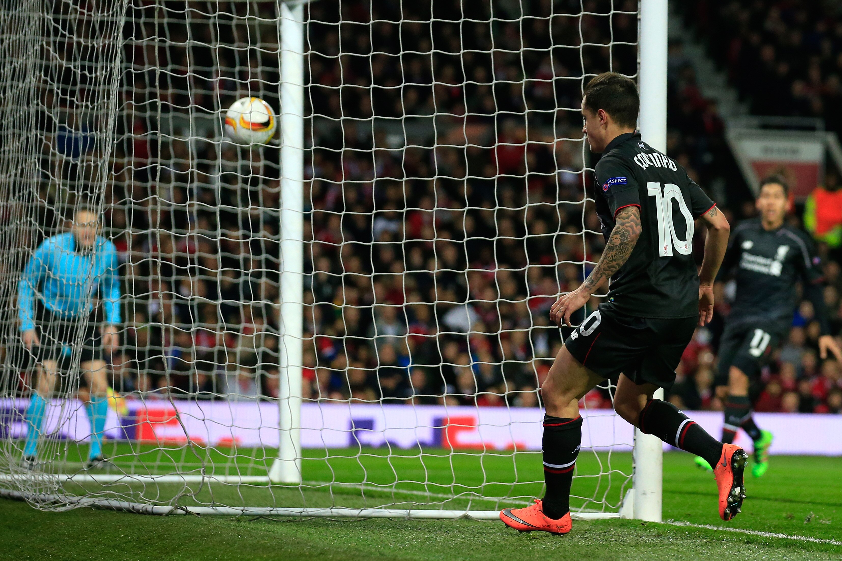 Twitter Reacts Man Utd Crash Out Of Europa League After 1 1 Draw With Liverpool Bleacher Report Latest News Videos And Highlights Could get a few million for him maybe, with leagues starting back over the next month or two across europe they'll want to be able to sell him and not be left short of cover for. twitter reacts man utd crash out of