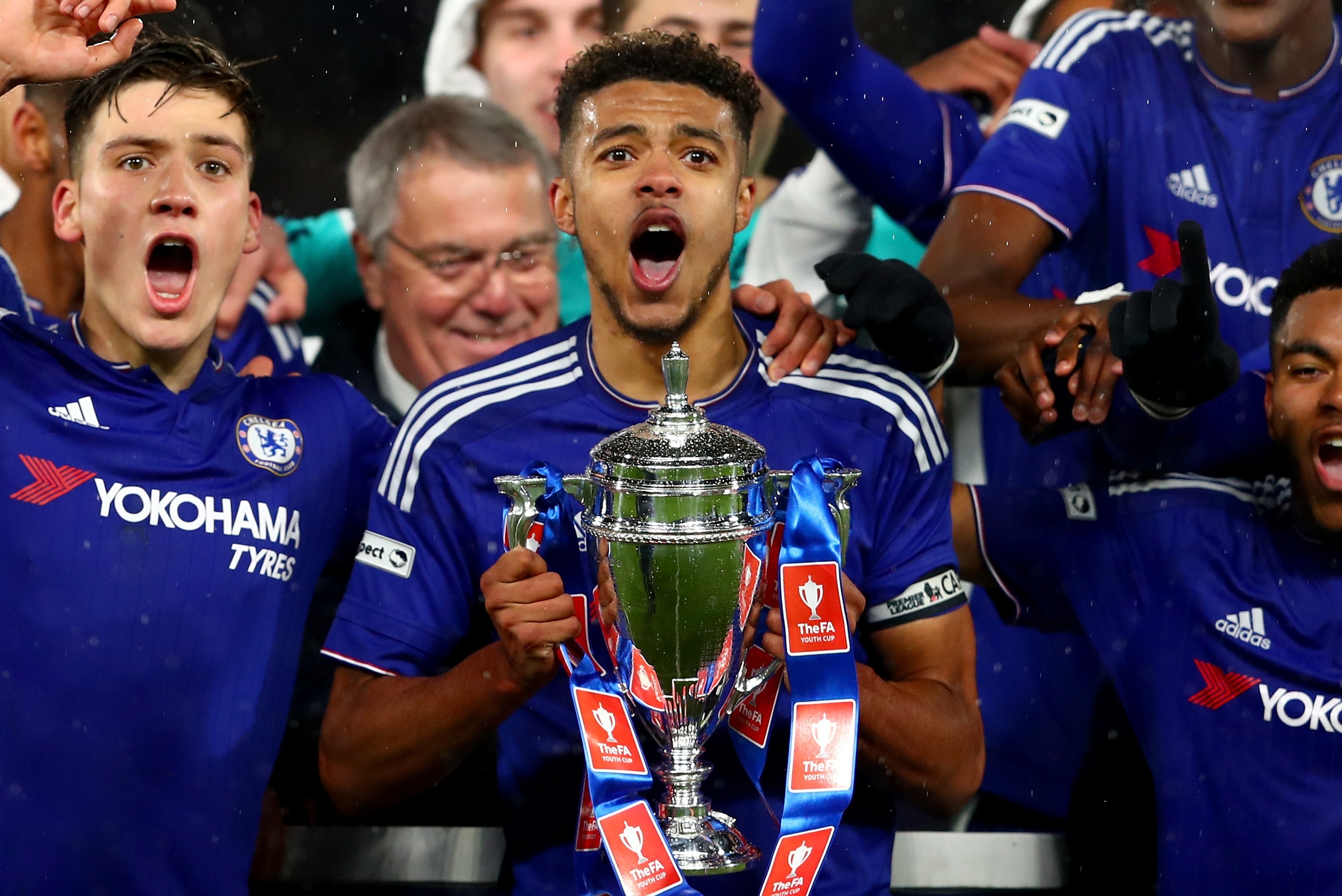 Jake Clarke Salter Shows His Leadership Qualities In Chelsea S Fa Youth Cup Win Bleacher Report Latest News Videos And Highlights