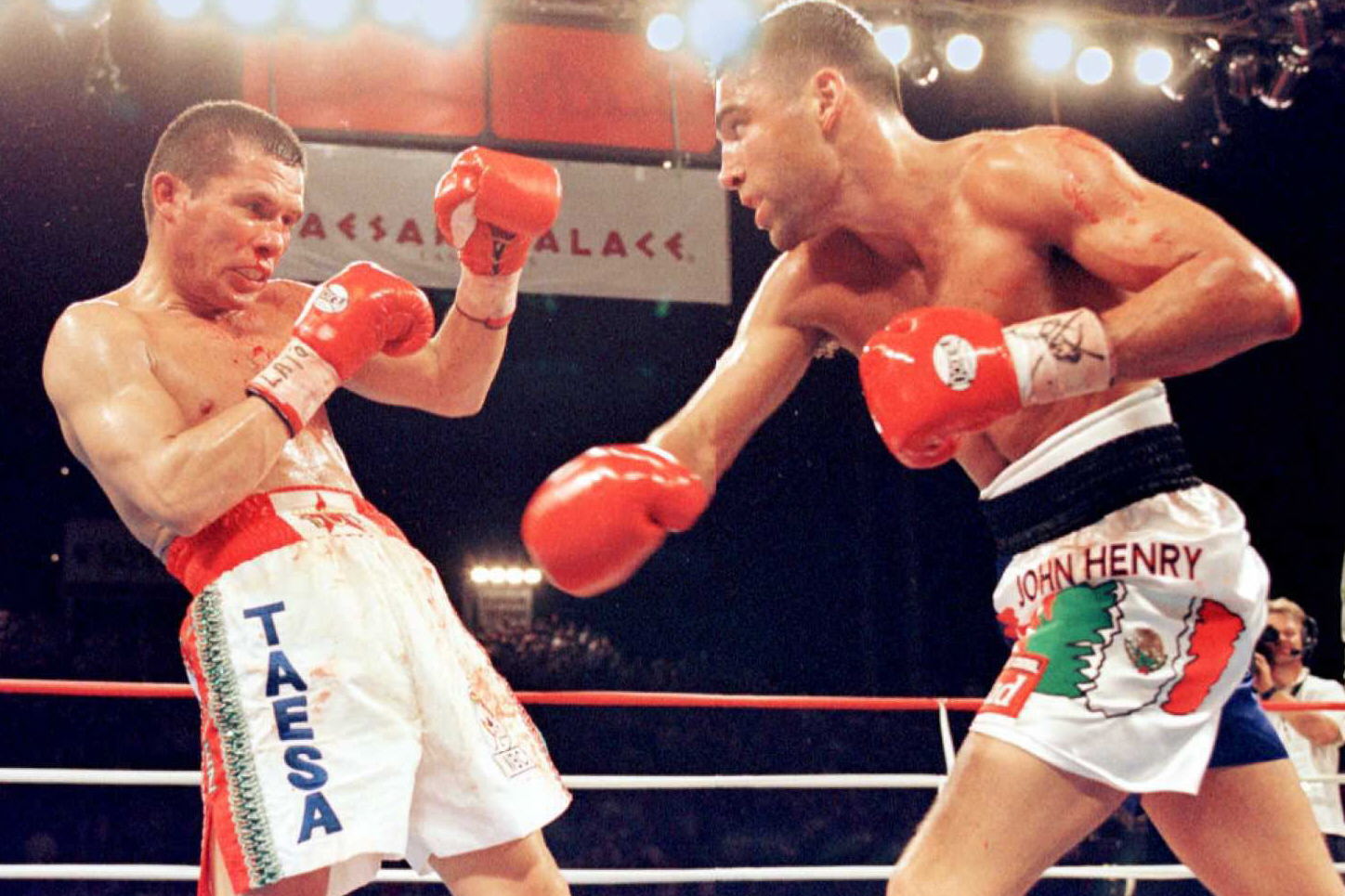 Civil War Chavez De La Hoya And The Latino World S Great Divide 20 Years Later Bleacher Report Latest News Videos And Highlights