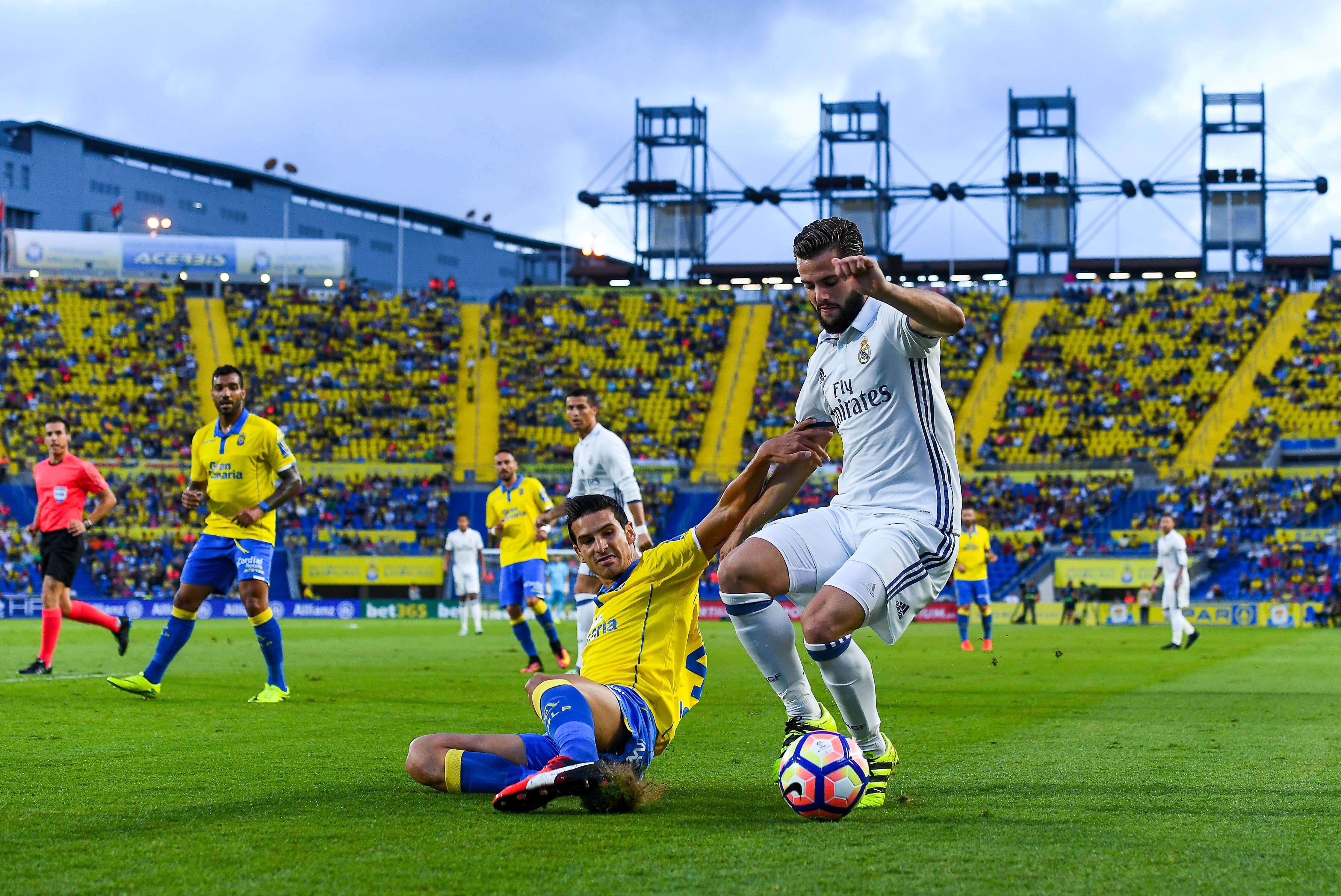 Las Palmas Vs Real Madrid Score And Reaction From 2016 La Liga Match Bleacher Report Latest News Videos And Highlights