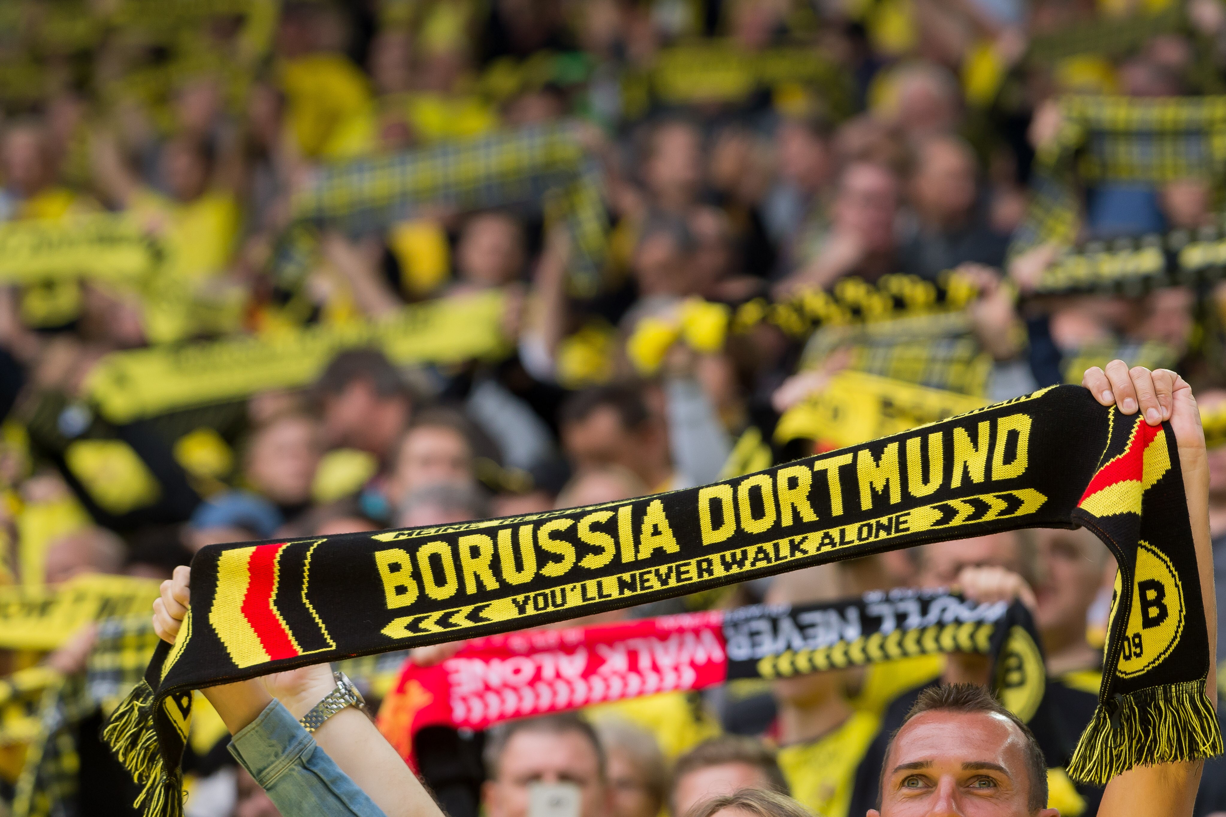 Borussia Dortmund Fans Not Ready To Readjust Bundesliga Expectations Just Yet Bleacher Report Latest News Videos And Highlights