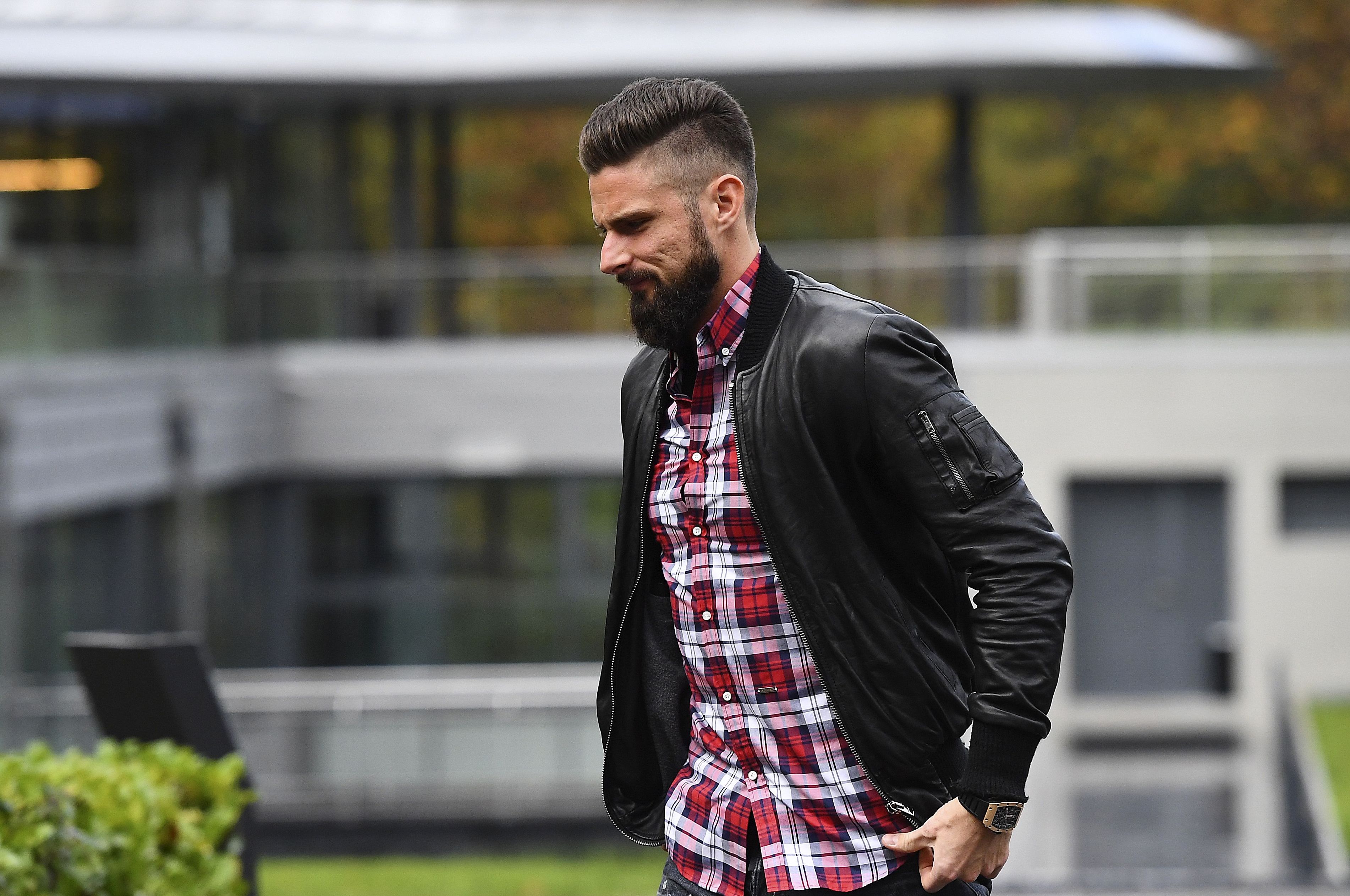 Arsenal Transfer News Olivier Giroud Opens Up Latest Ademola Lookman Rumours Bleacher Report Latest News Videos And Highlights