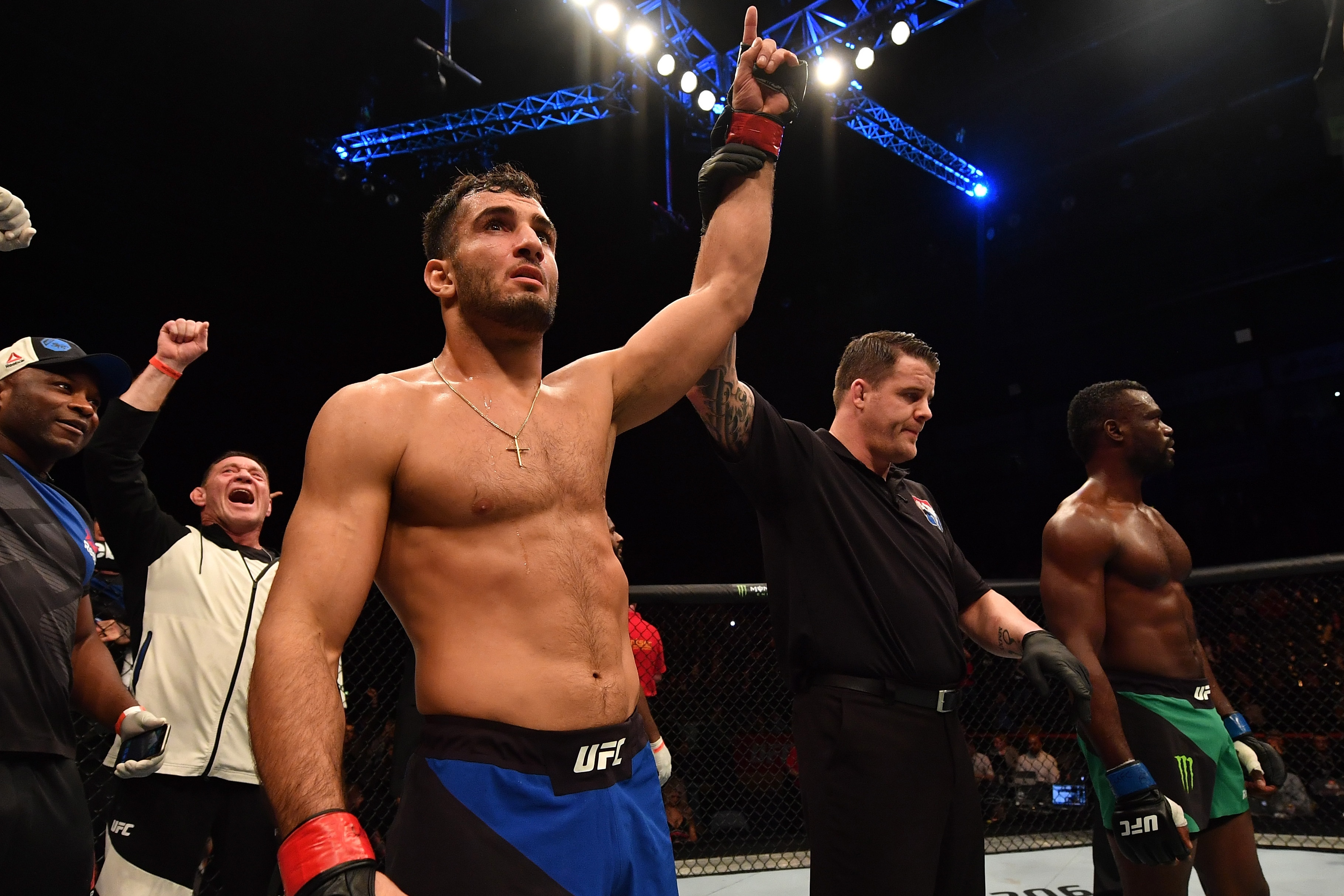 Ufc Fight Night 99 Results Winners Scorecards For Mousasi Vs Hall 2 Bleacher Report Latest News Videos And Highlights