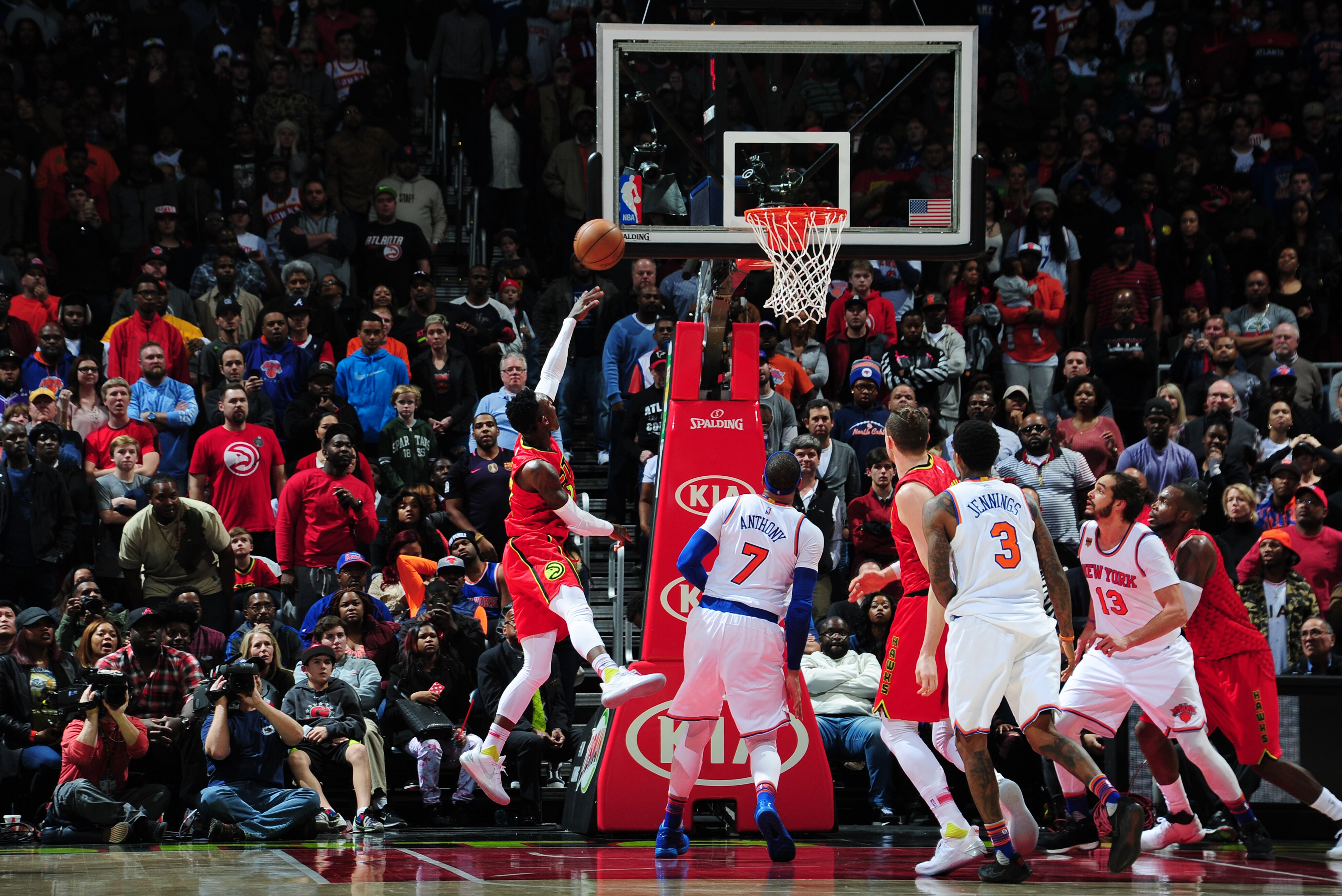 Knicks Vs Hawks Score Highlights Reaction From 2017 Regular Season Bleacher Report Latest News Videos And Highlights