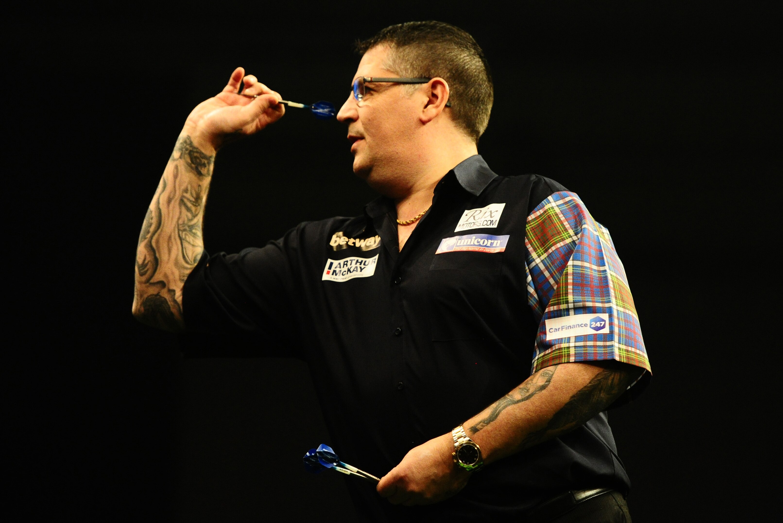Premier League Darts 2017 Results Adrian Lewis Gary Anderson Score Wins Bleacher Report Latest News Videos And Highlights