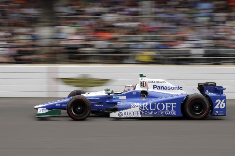 Takuma Sato Wins 17 Indy 500 After Favorite Scott Dixon Crashes Out Early Bleacher Report Latest News Videos And Highlights