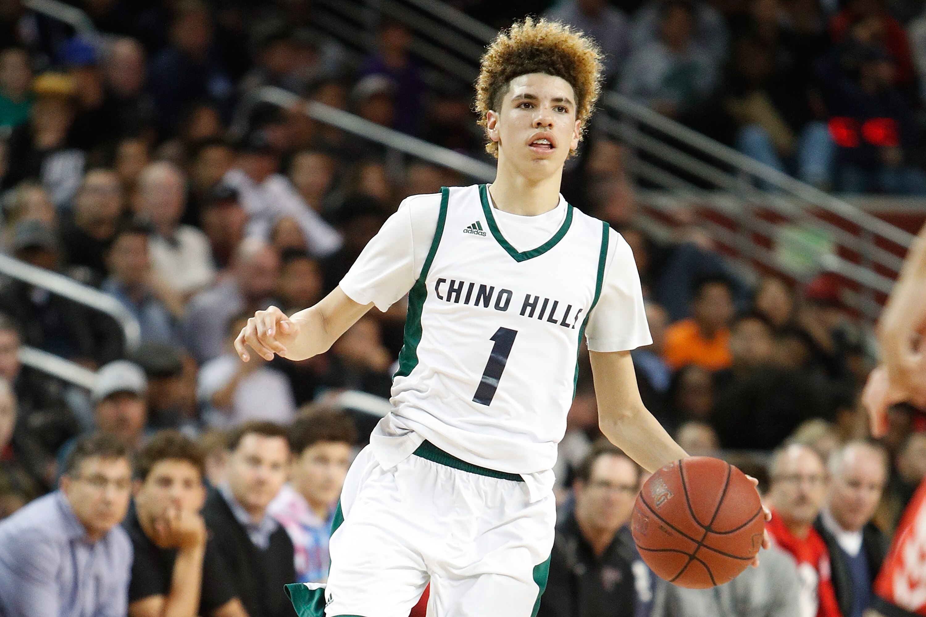 Lavar Ball S Son Lamelo Uses Racial Slur In Wwe Raw Segment With The Miz Bleacher Report Latest News Videos And Highlights It's hard to tell how fans would receive ball at the wwe match.
