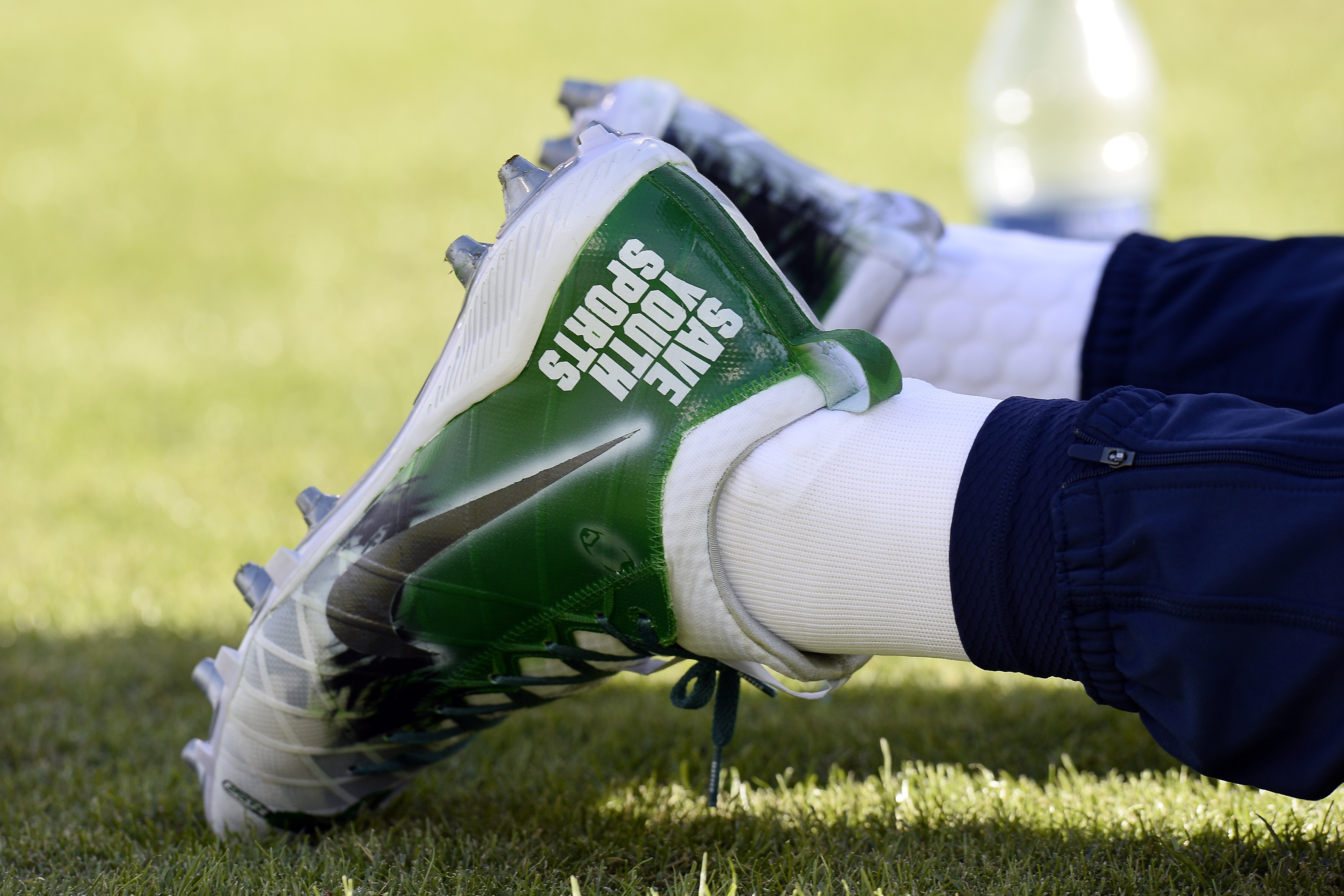 Report Nfl S My Cleats My Cause Customized Cleats Campaign Returns Week 13 Bleacher Report Latest News Videos And Highlights