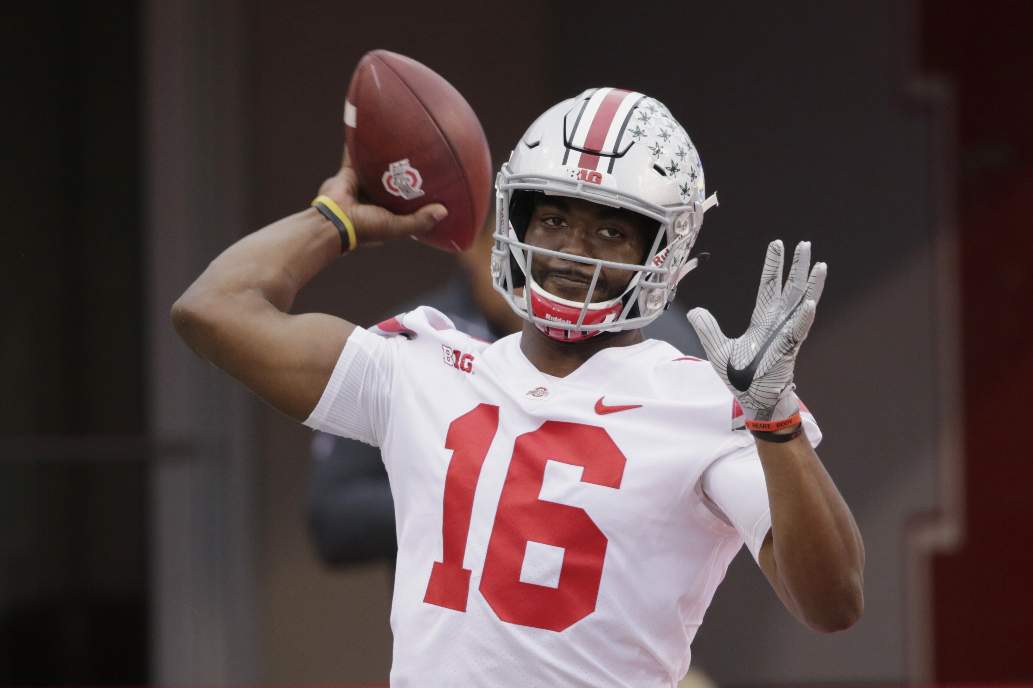 J T Barrett Breaks Drew Brees Big Ten Record For Most Career Td Passes Bleacher Report Latest News Videos And Highlights