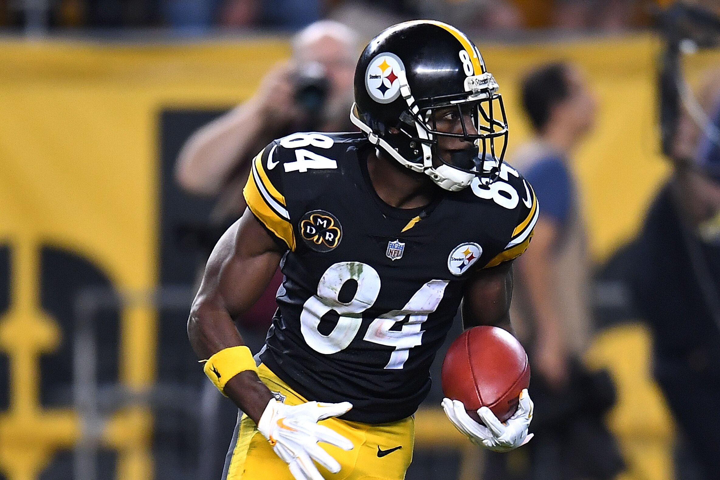 Pittsburgh Steelers Vs Indianapolis Colts Odds Analysis Nfl Betting Pick Bleacher Report Latest News Videos And Highlights