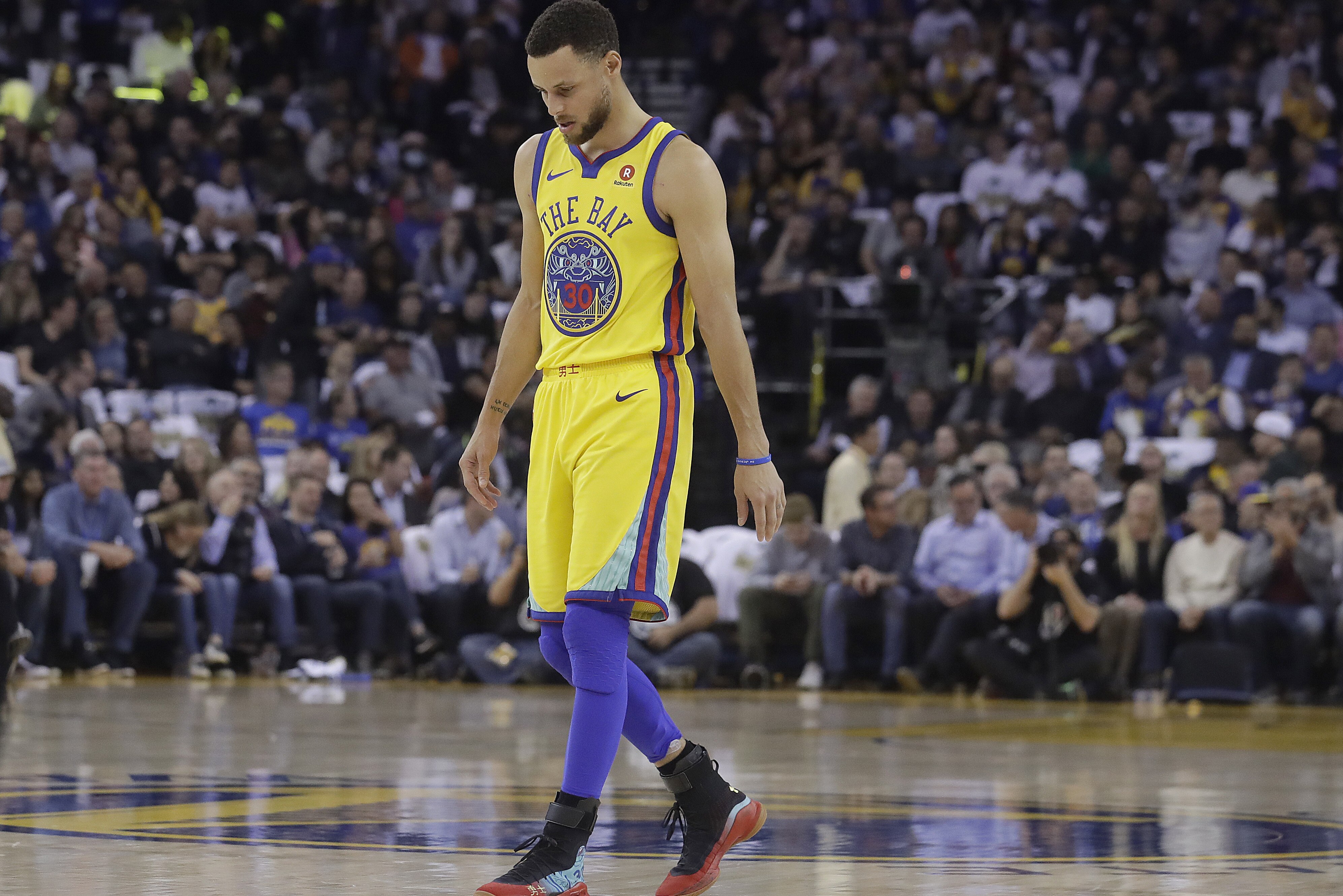Steph Curry To Wear Low Top Shoes Despite Ankle Injury Issues Bleacher Report Latest News Videos And Highlights