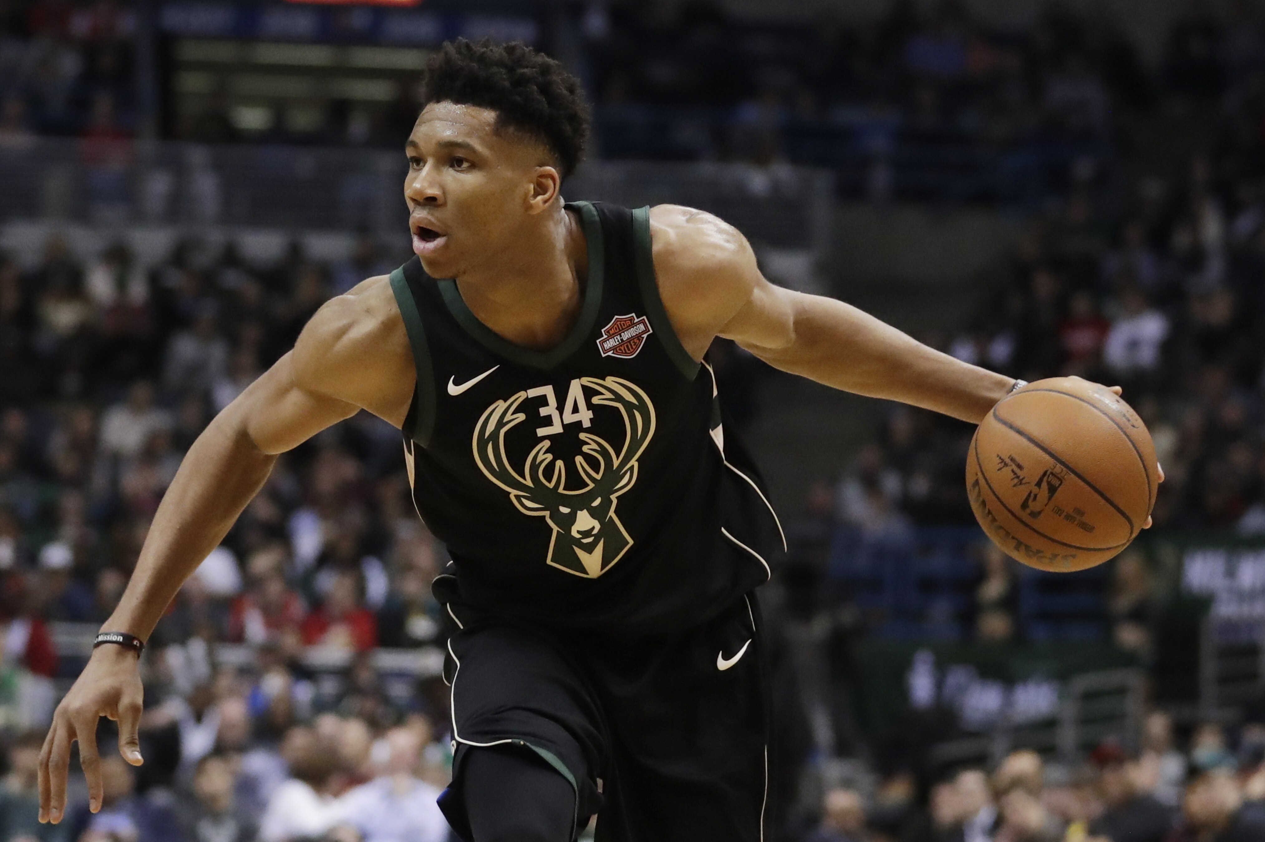 Giannis Antetokounmpo Out Vs Knicks With Ankle Injury Bleacher Report Latest News Videos And Highlights The 2 time nba champions, the new york knicks will be facing many top teams this season. giannis antetokounmpo out vs knicks