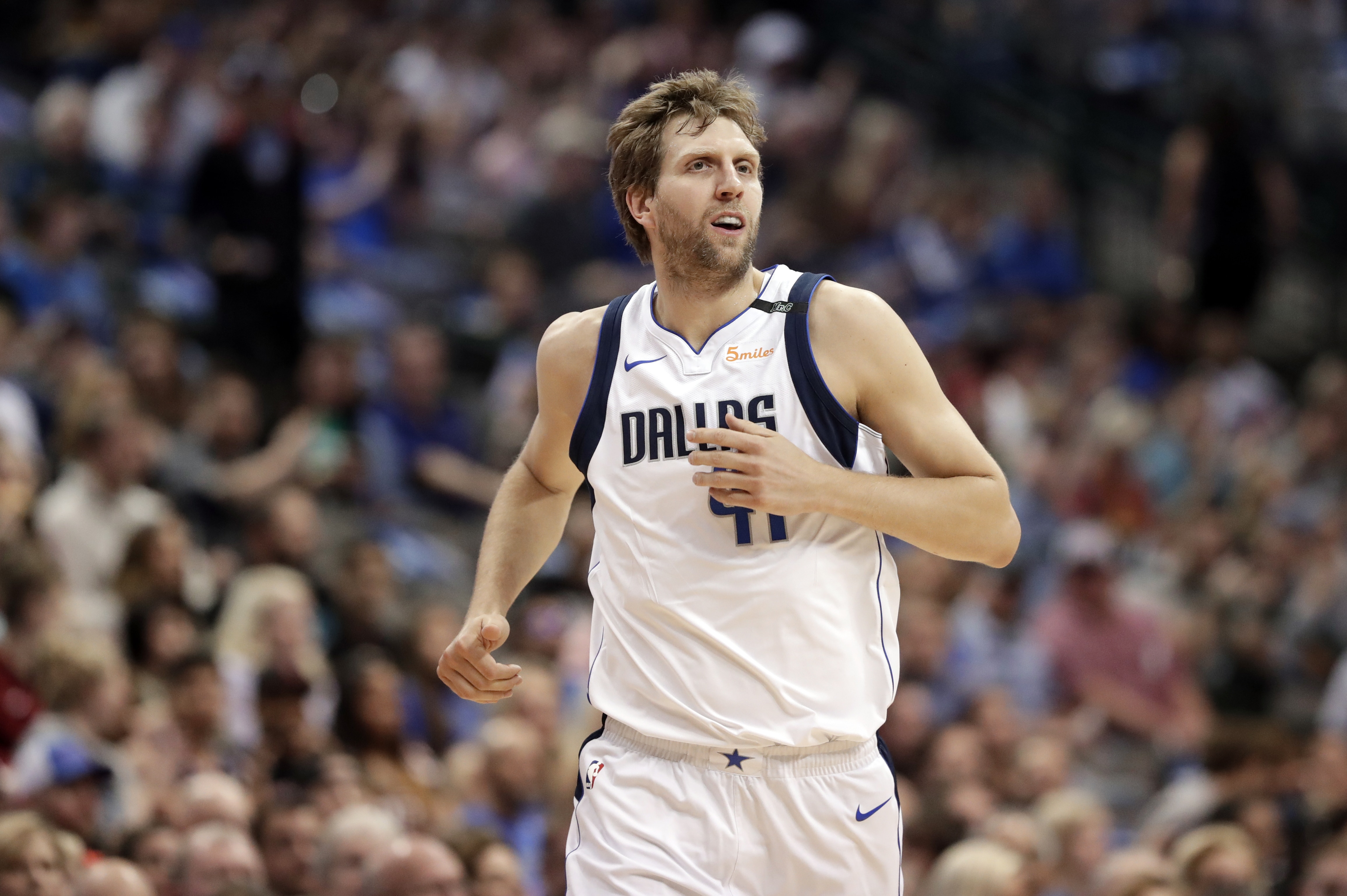 Nowitzki 41 clearance